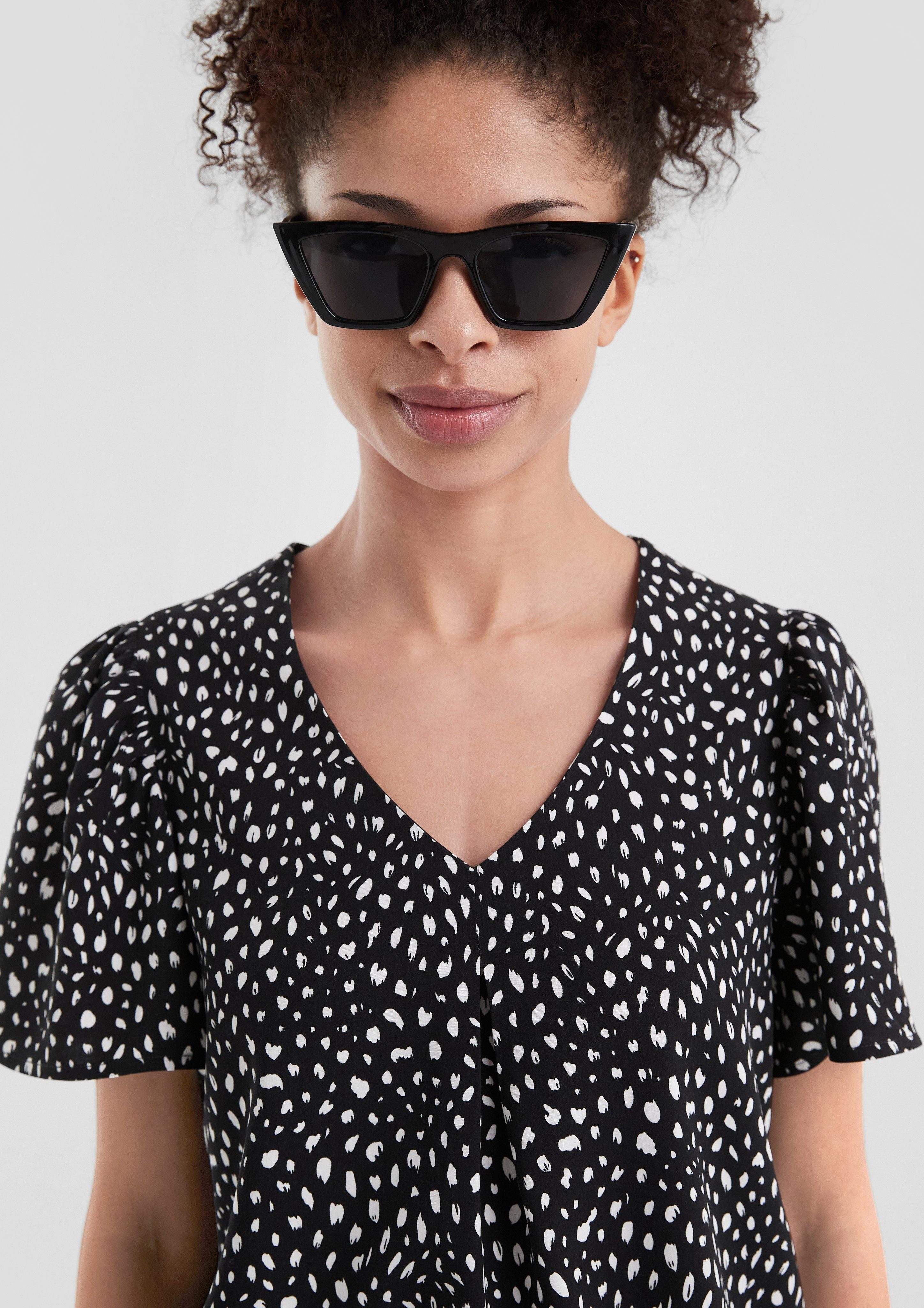 QS Kurzarmbluse Viskose Bluse mit All-over-Print günstig online kaufen