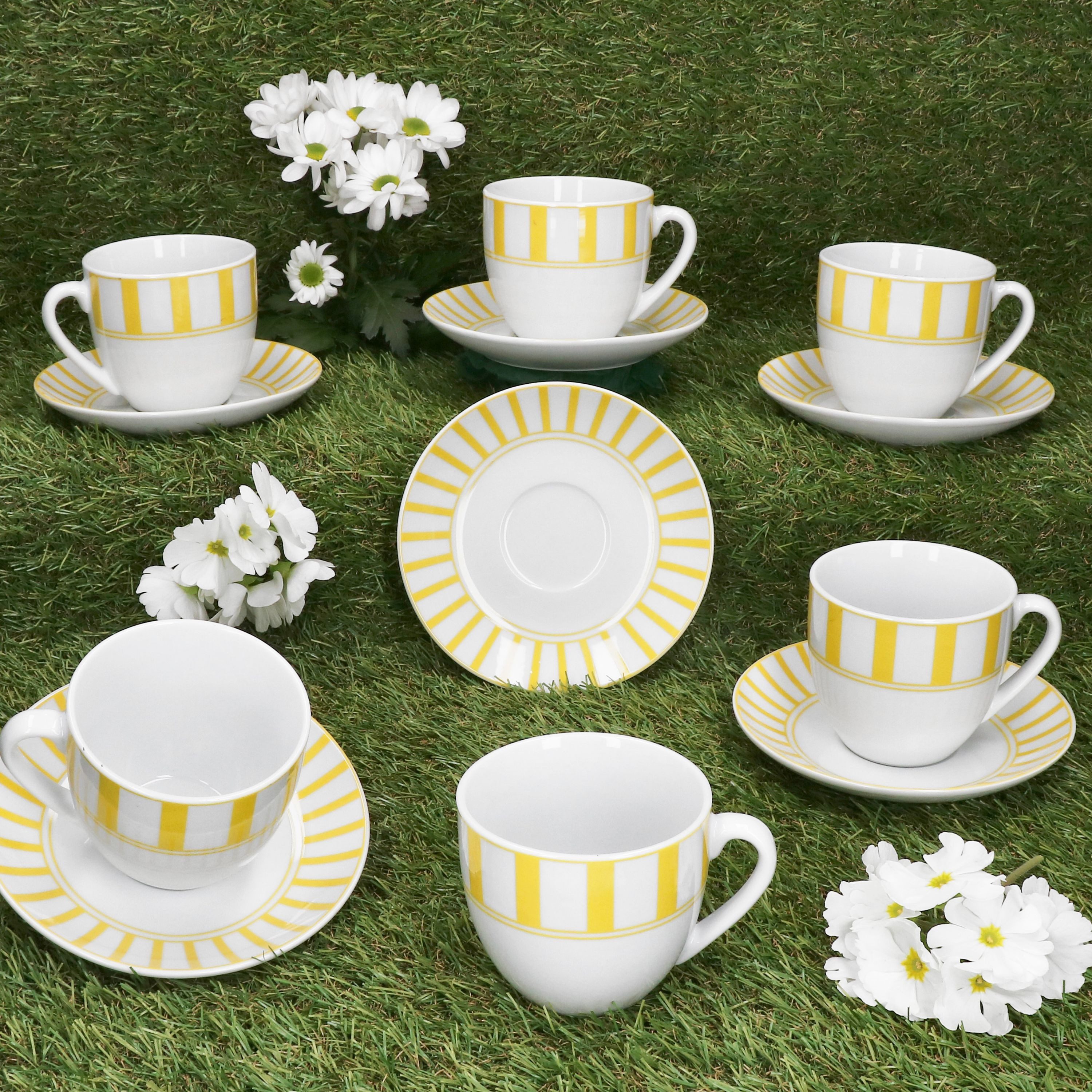 MamboCat Tasse Split gelb Kaffeetassen mit Untertassen für 6 Personen Streifen Tee, Porzellan