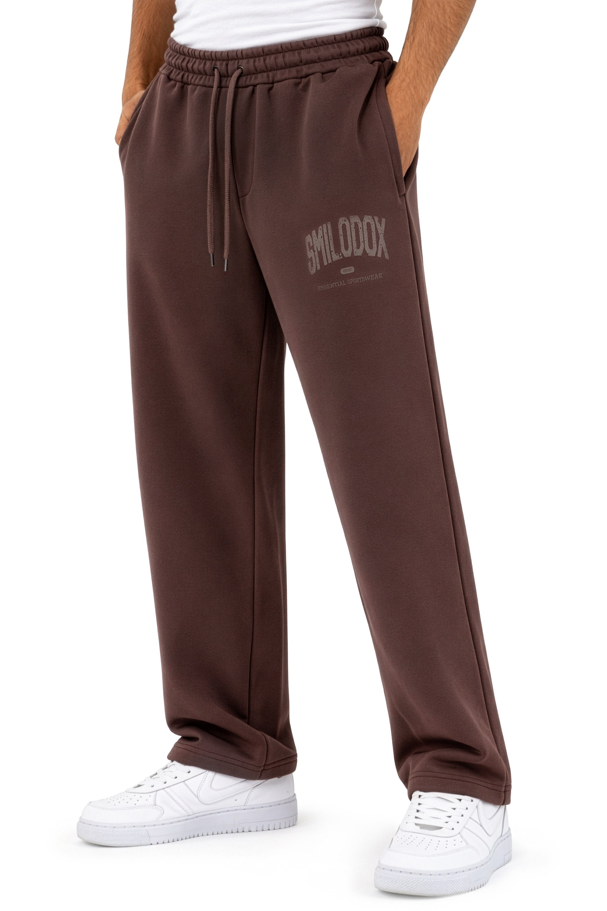 Smilodox Jogginghose Oswin, Trainingshose Herren, Baggy Fit mit elastischem Bund, Gym weites Bein, weiches Sweat, sportlicher Look, Logo-Detail