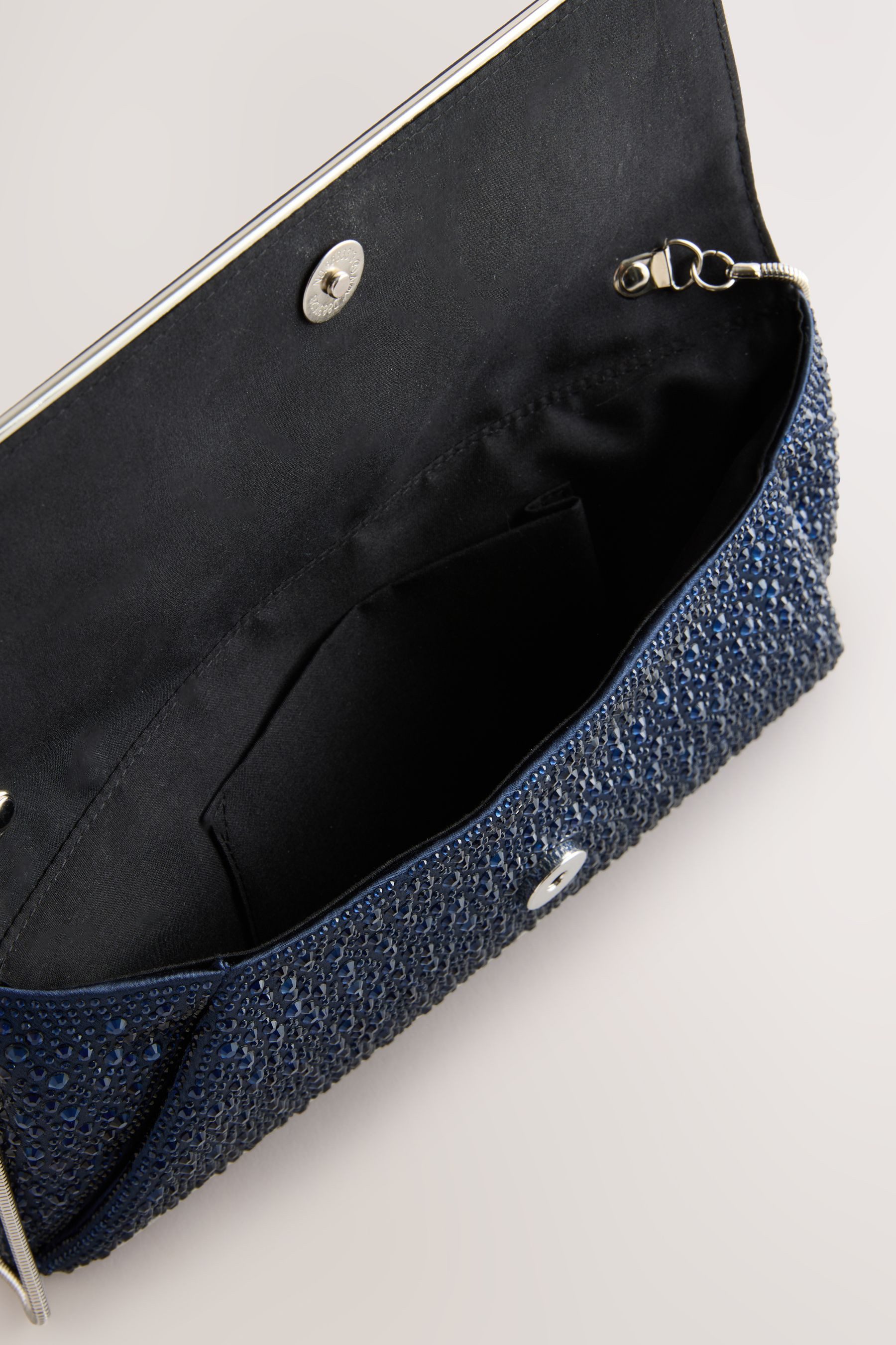 Next Clutch Clutch-Tasche mit abnehmbarem Kettenriemen günstig online kaufen