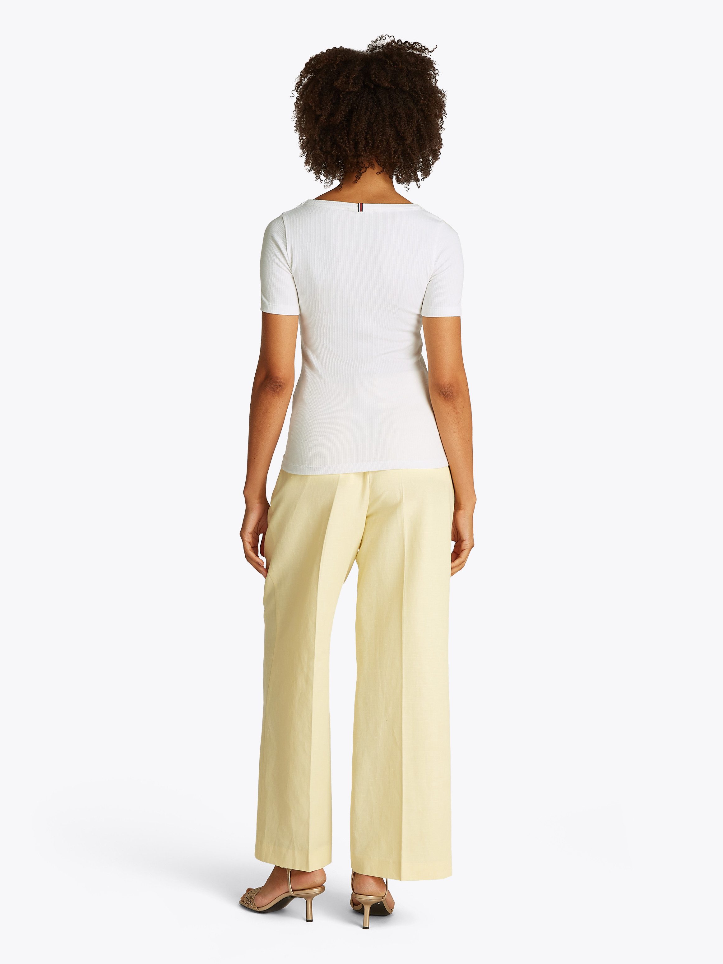 Tommy Hilfiger Rundhalsshirt SLIM 5X2 RIB O-NK SS mit dezenter Tommy Hilfiger Logostickerei