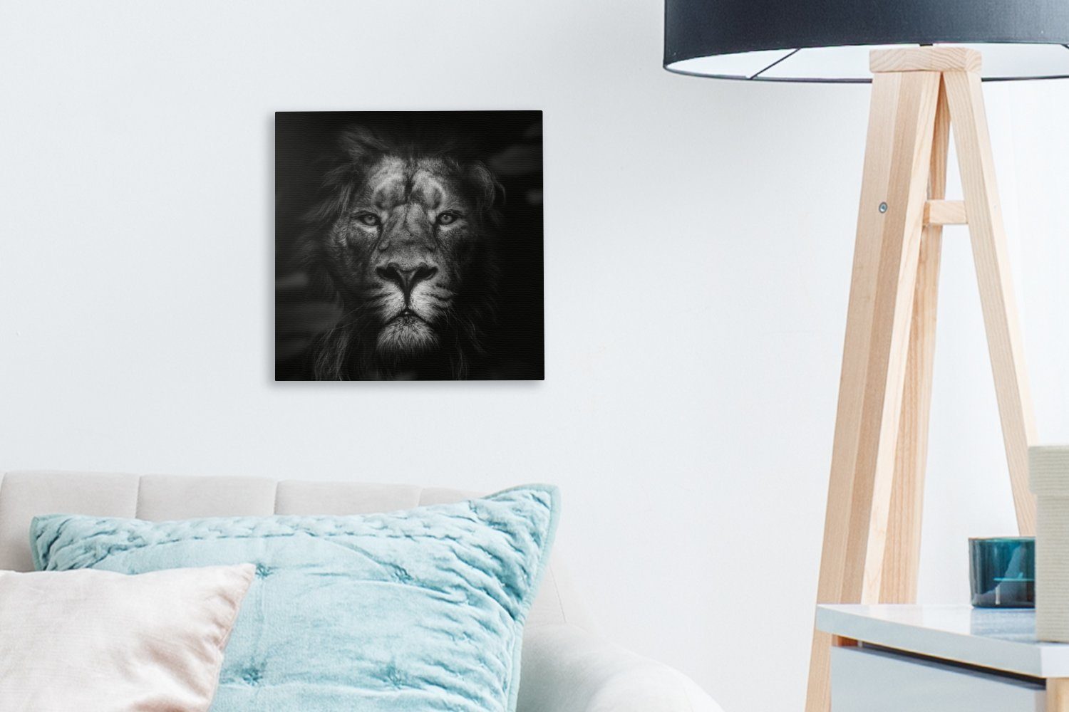 Bilder - Weiß, Schwarz OneMillionCanvasses® für Schlafzimmer - St), Leinwand Leinwandbild (1 Löwe Tiere Wohnzimmer Raubtier - -