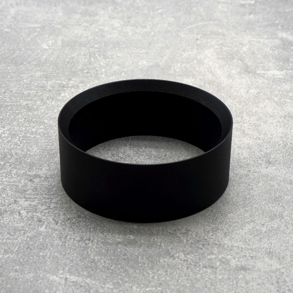 40YARDS Basketballständer American Football Standring – Massiver Metall-Ringständer, in mattschwarz mit 45°-Innenkanten für sicheren Halt