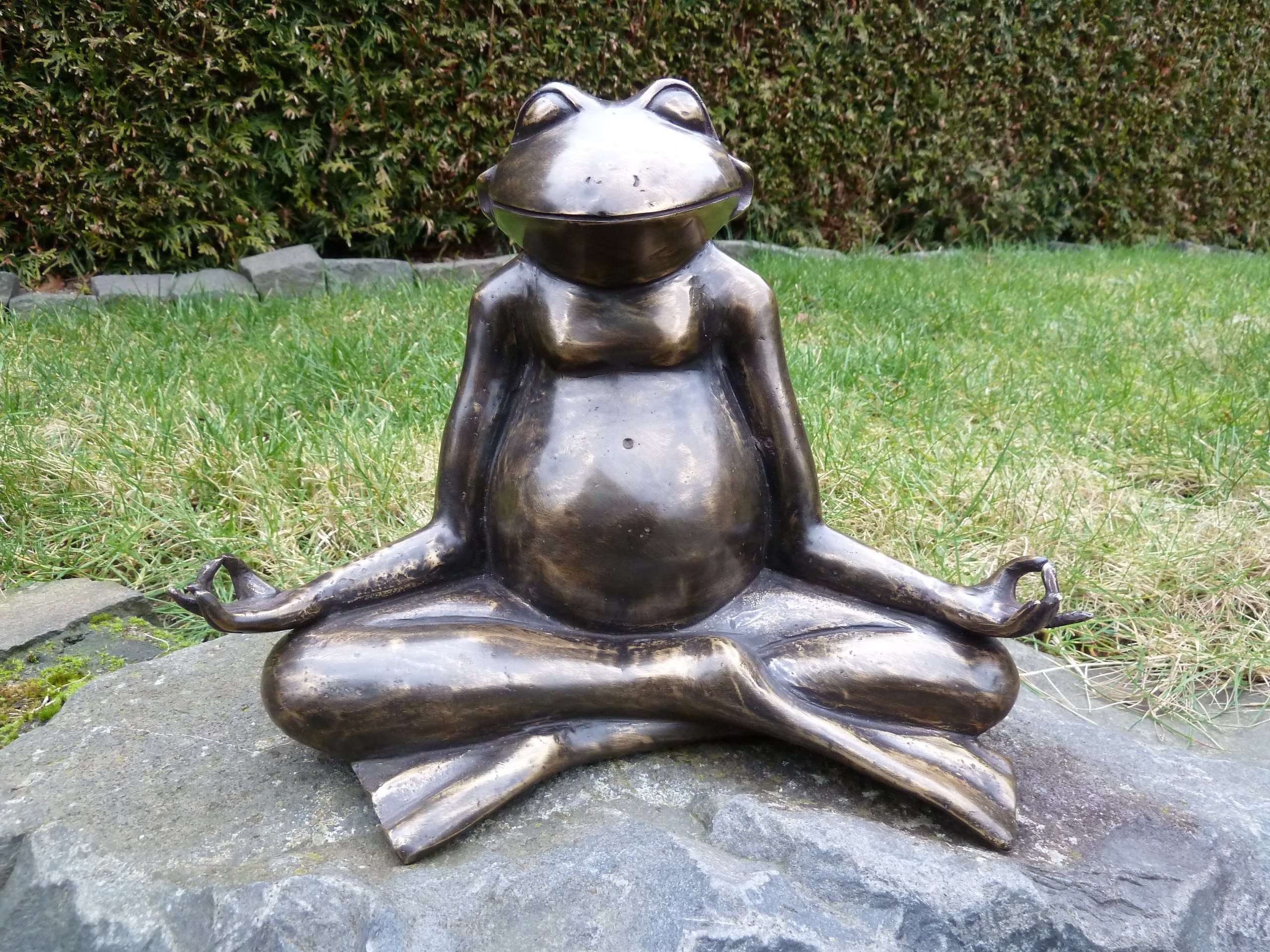 groß IDYL Dekofigur Yoga-Frosch IDYL Bronze-Skulptur