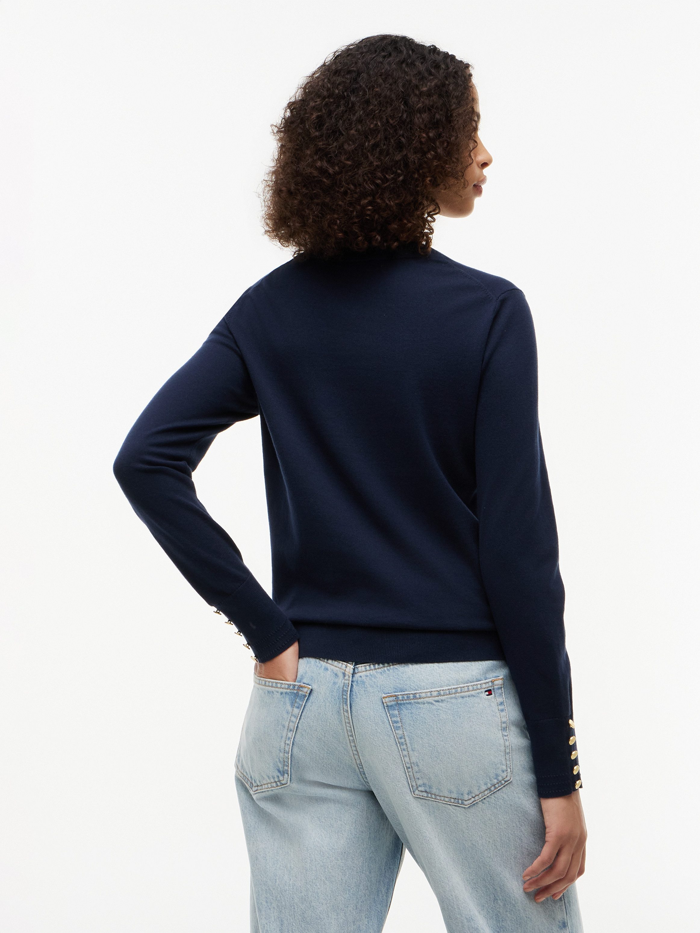 Tommy Hilfiger Strickpullover STITCH V-NECK mit Knopfdetail am Ärmel, Regular Fit