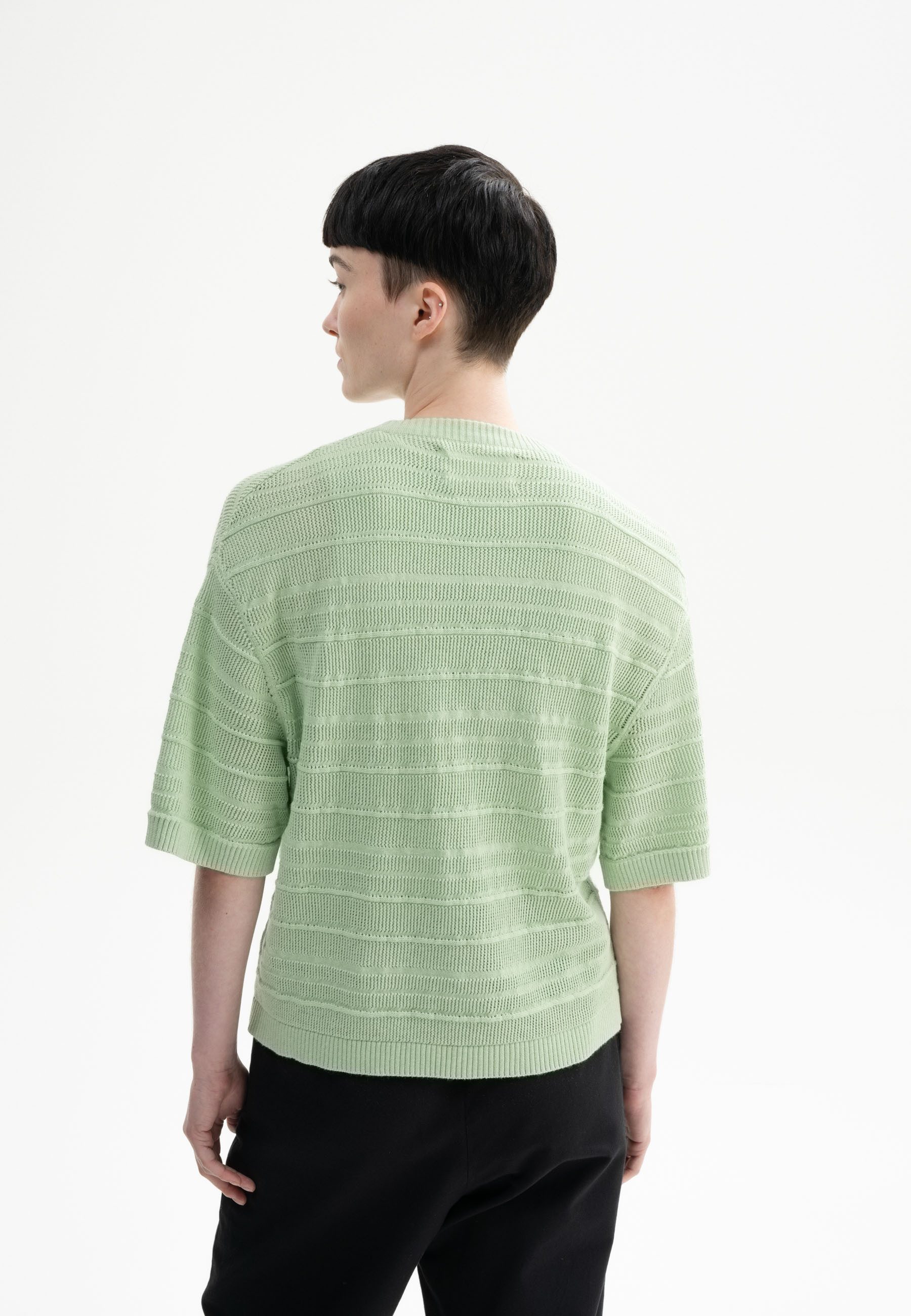 MELA Kurzarmshirt Strukturiertes Strick T-Shirt Style AROHI Kurze Ärmel