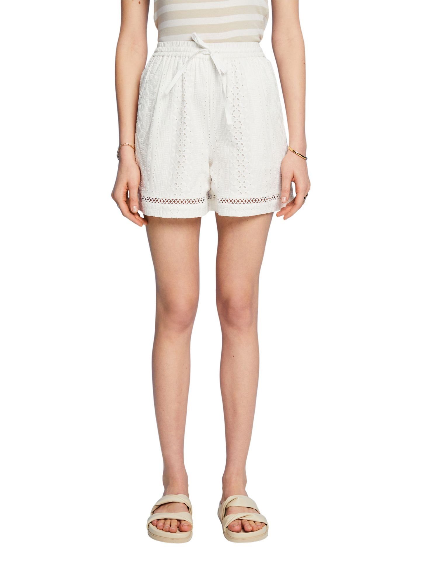 Shorts (1-tlg) Bestickte ECOVERO™ LENZING™ Shorts, Esprit WHITE