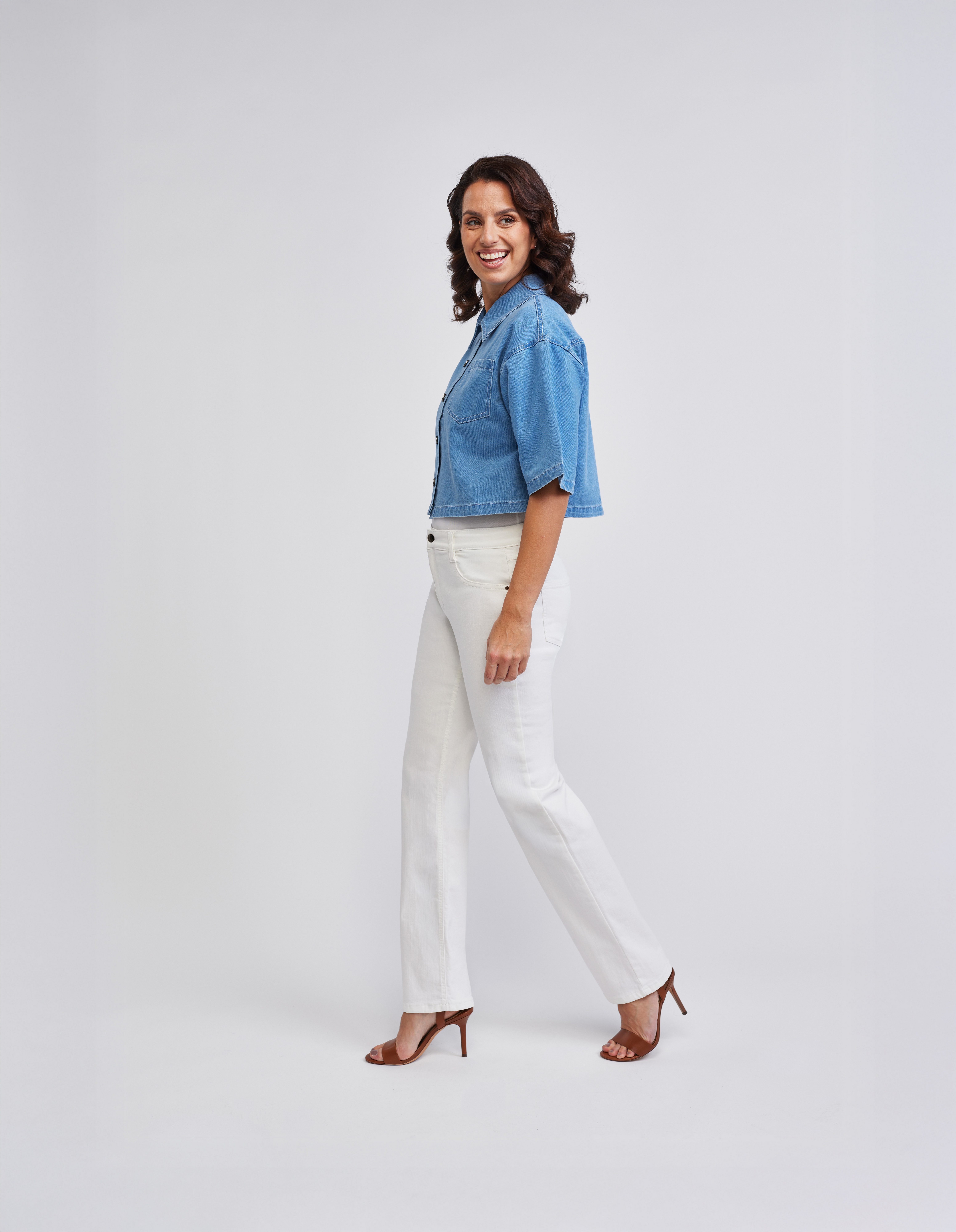wonderjeans 5-Pocket-Jeans Relaxed Straight Cool, modern und vielseitig zu stylen