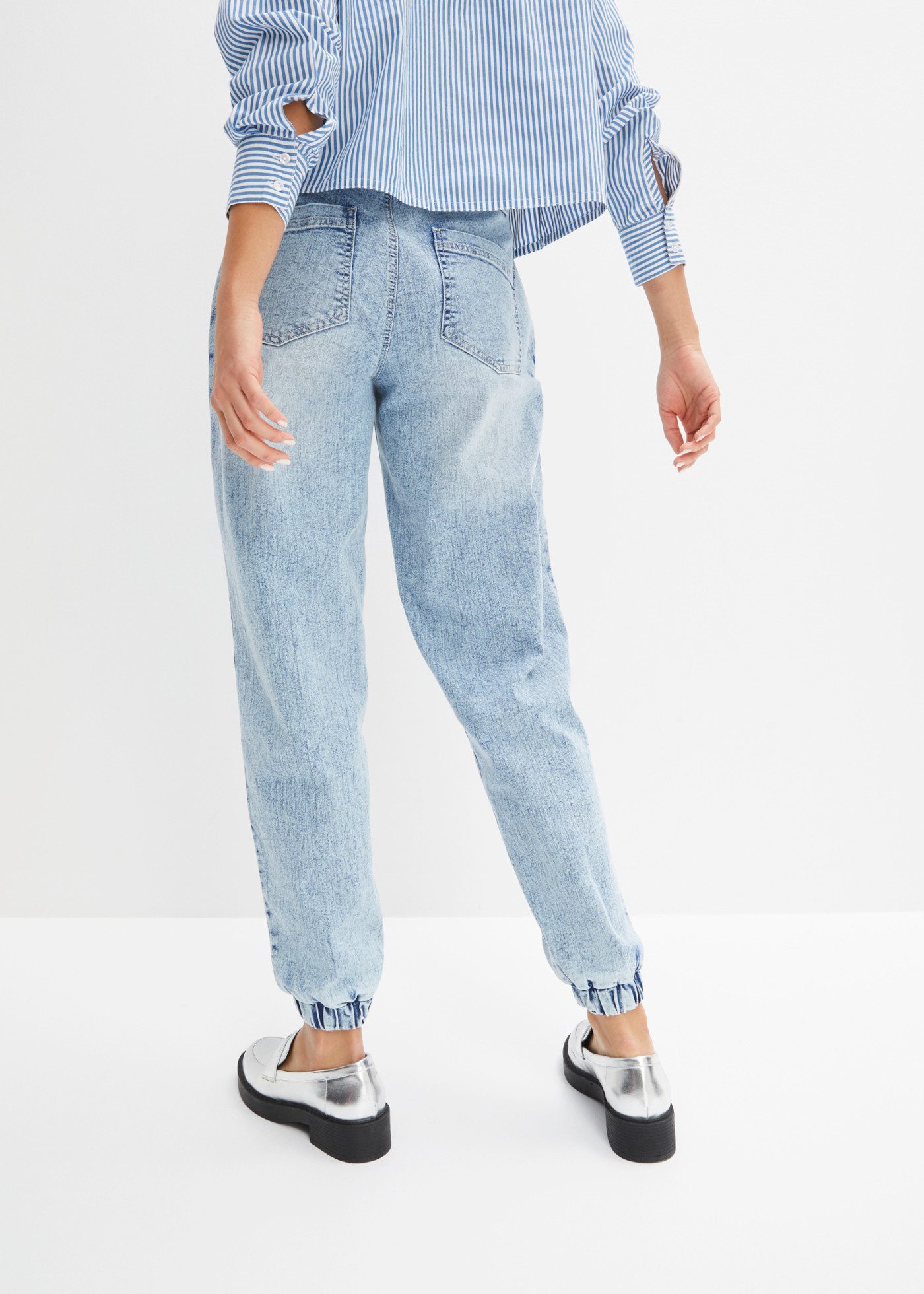 bonprix Loose-fit-Jeans mit sommerlichem Print, Barrel-Style, in verschiedenen Größen – Bild 2 von 5