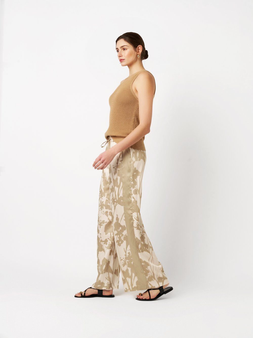 ROSNER Palazzohose Mara Palazzo (1-tlg) mit Flowerprint und Galonstreifen