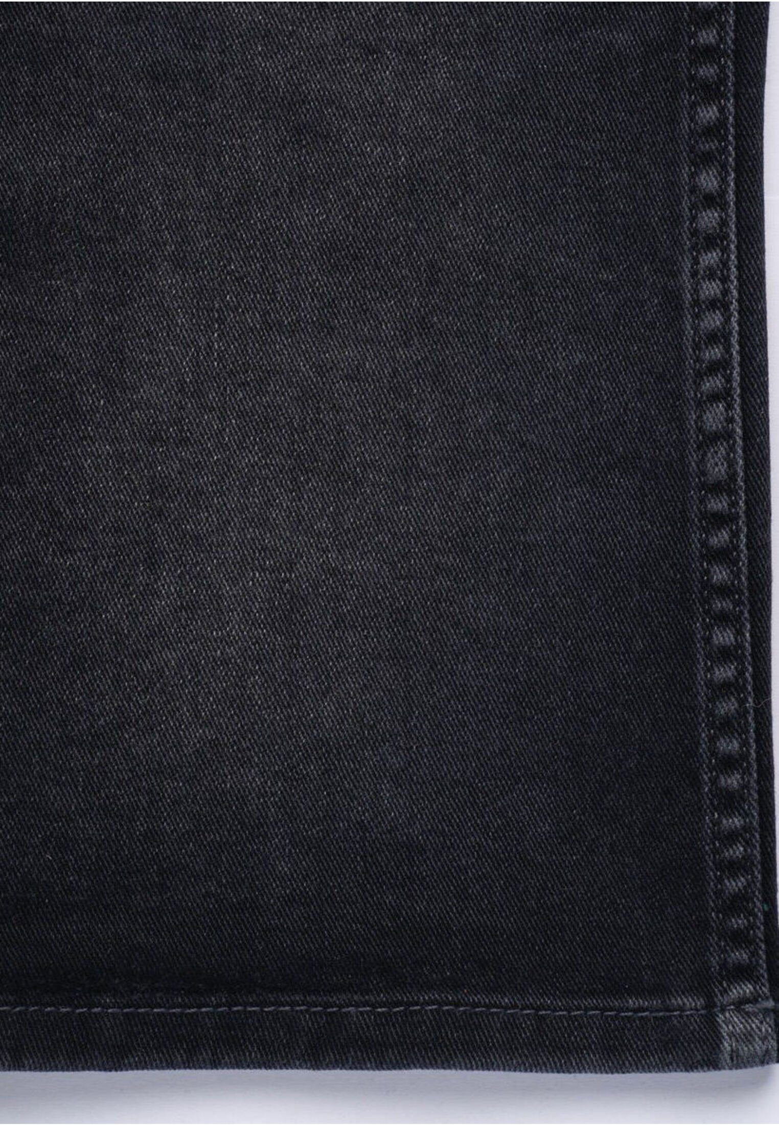 bugatti weicher Haptik mit dunkelgrau besonders 5-Pocket-Jeans