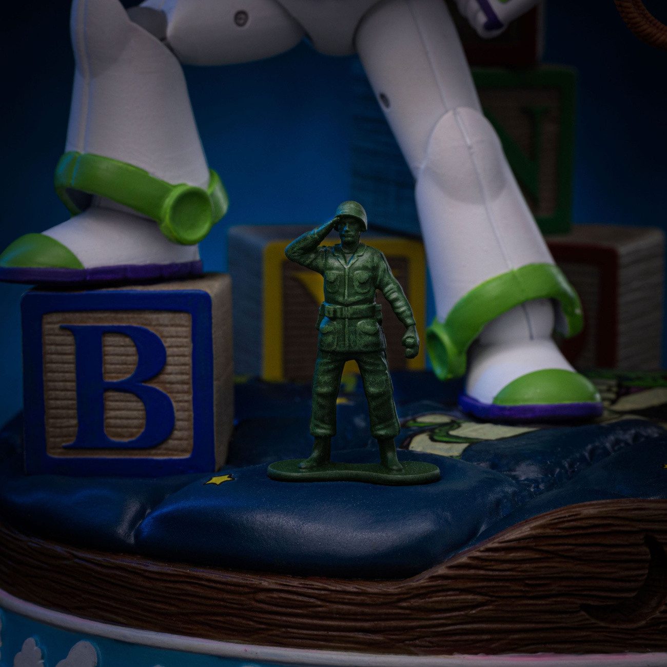 Iron Studios Merchandise-Figur Toy Story Deluxe Art Scale Statue 1/10 Buzz & Woody 38 cm