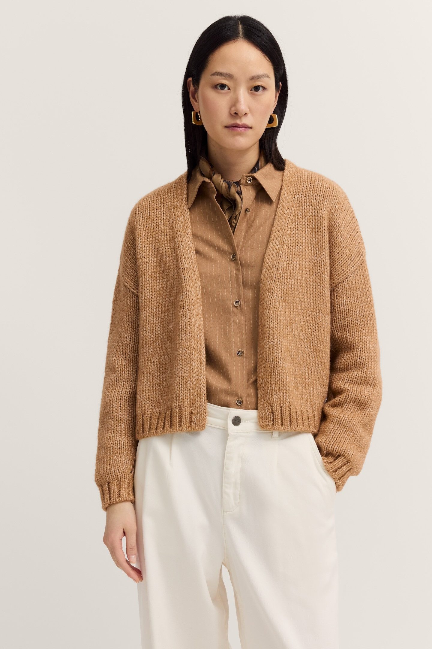 bugatti Cardigan V-Ausschnitt aus einem weichen Alpaka-Mix