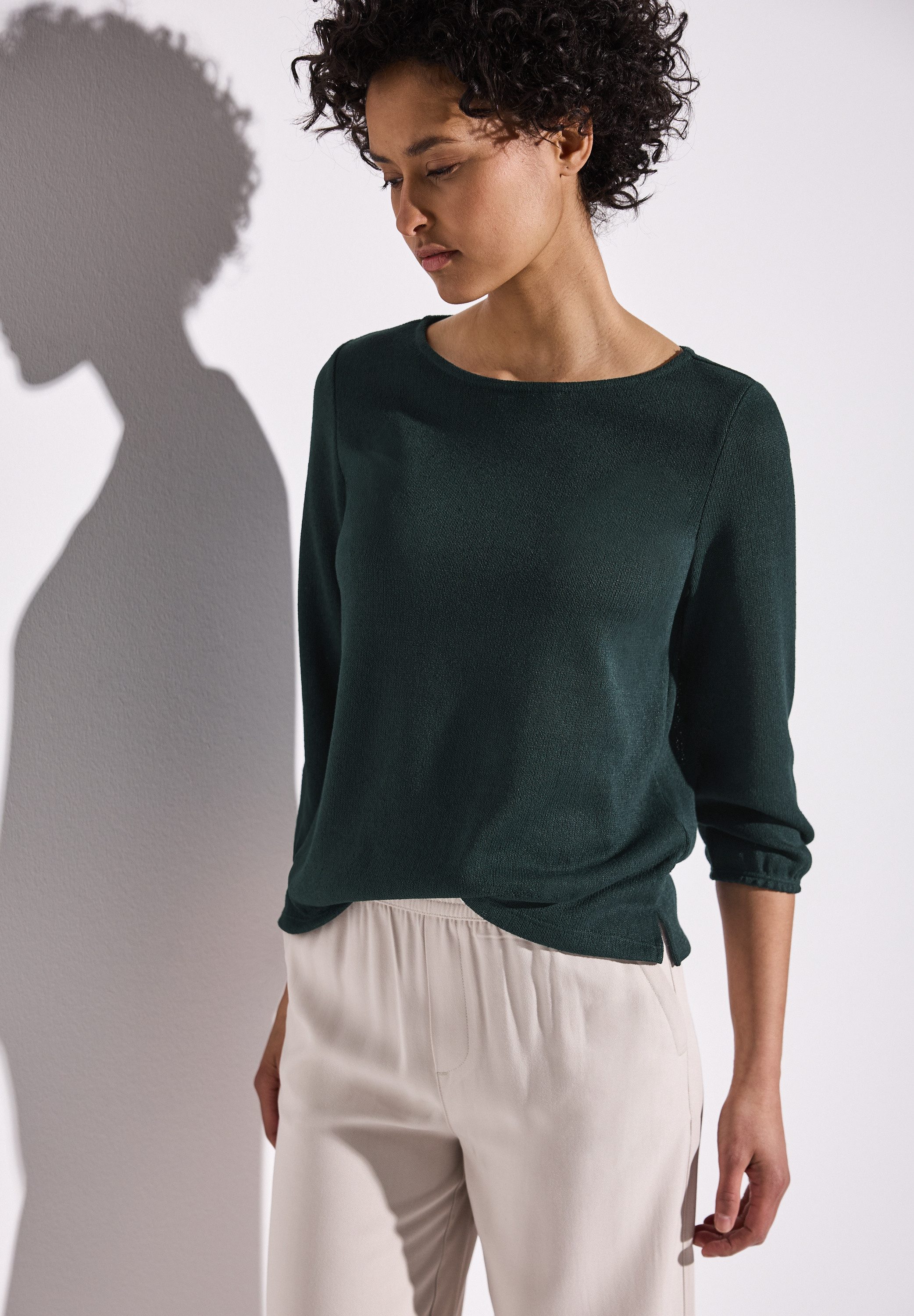STREET ONE 3/4-Arm-Shirt mit kleinem Cut-Out günstig online kaufen