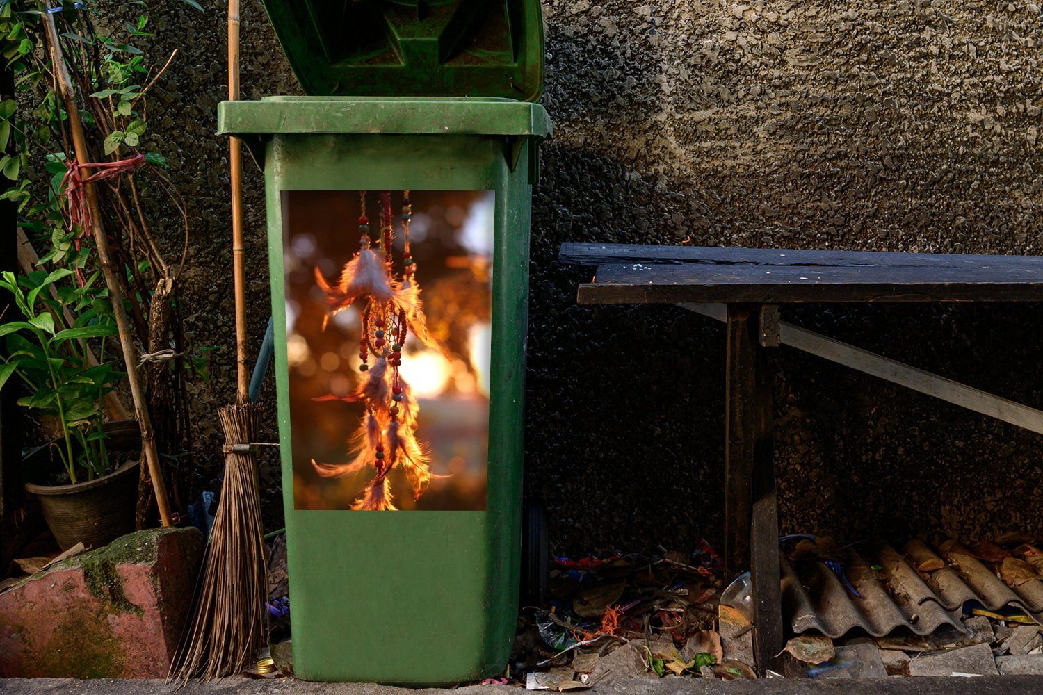 Mülleimer-aufkleber, (1 Mülltonne, Ein Wandsticker Abfalbehälter Traumfänger MuchoWow Sticker, Container, bei Sonnenuntergang St),