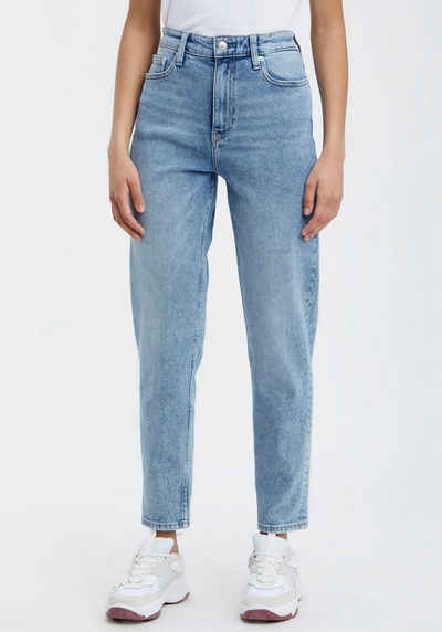 Calvin Klein Jeans Mom-Jeans mit Passe hinten