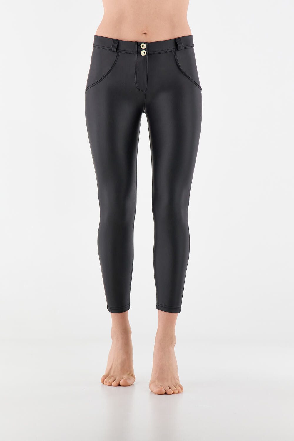 Freddy 7/8-Hose WRUP REGULAR SUPERSKINNY 7/8 mit Push up-Effekt, aus Lederimititat