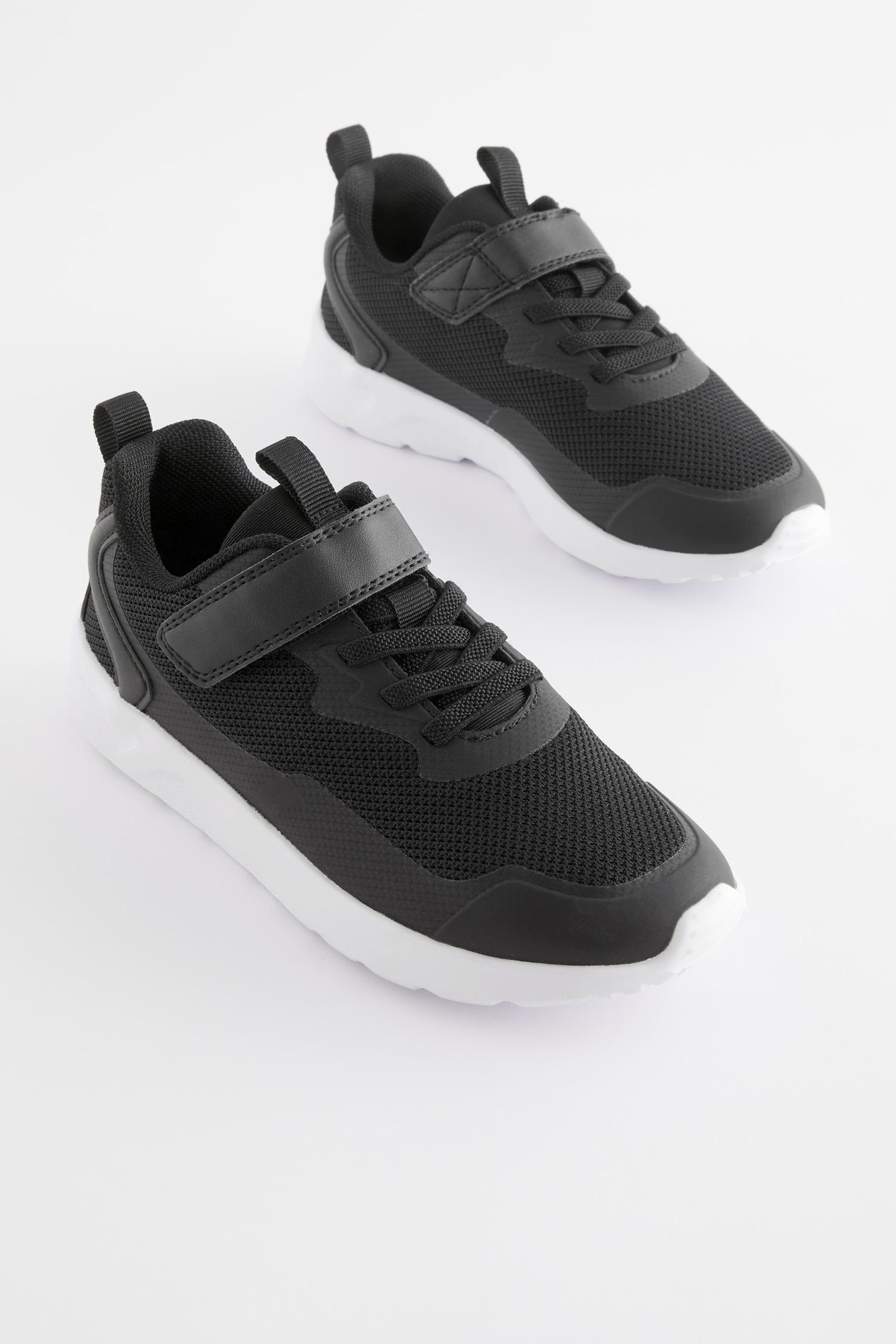 (1-tlg) Sneaker Next Riemen einem Sneaker mit