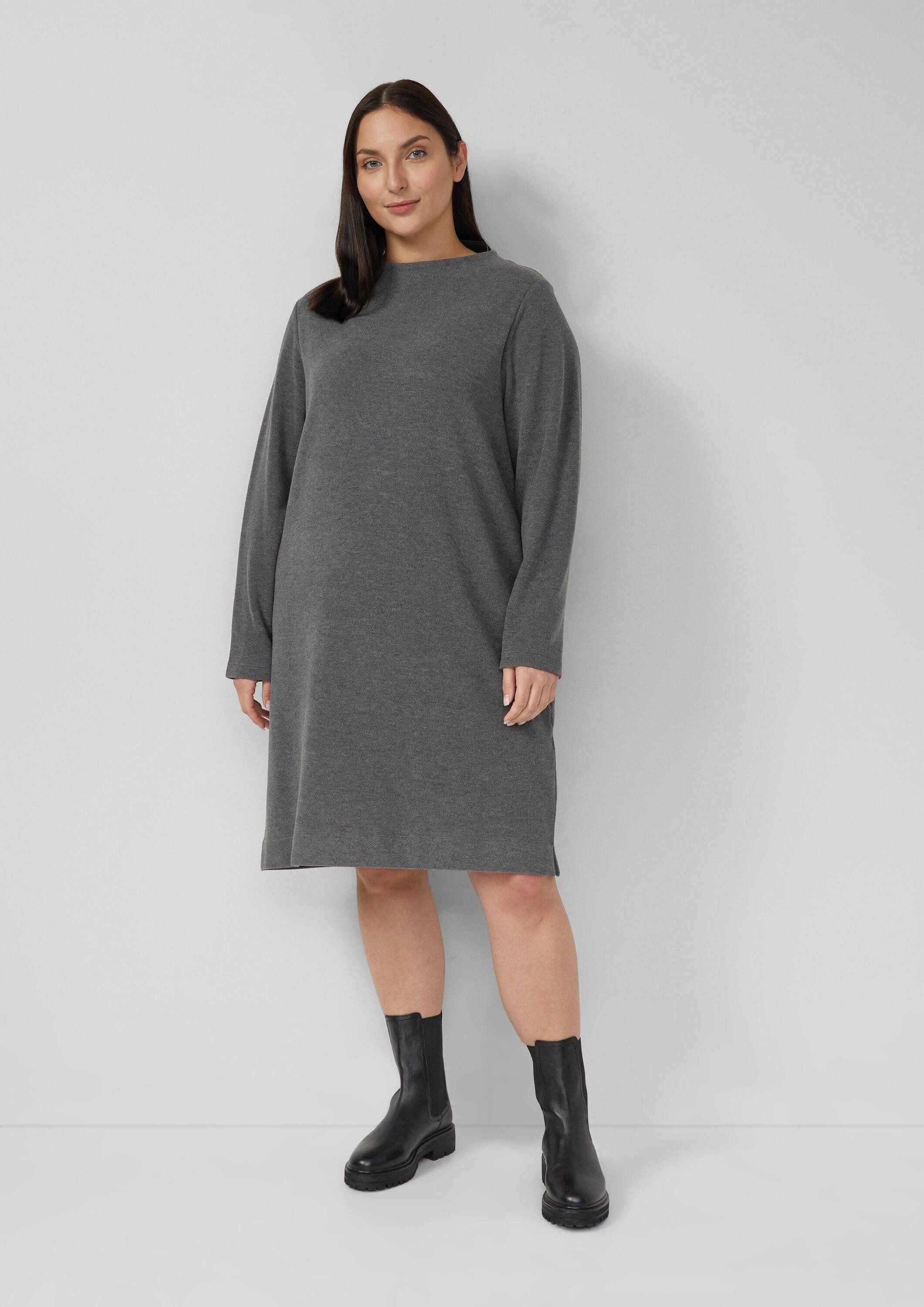 s.Oliver Minikleid Kleid Kleid im Relaxed Fit mit Turtle Neck