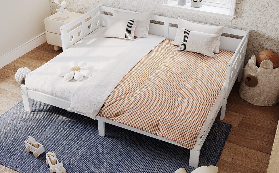 GLP Daybett mit Ausziehfunktion 90 x 200 / 180 x 200 cm, für 2 Personen (Bettgestell mit Rollrost, 1 tlg), mit Herz-Ausschnitten, ohne Matratze