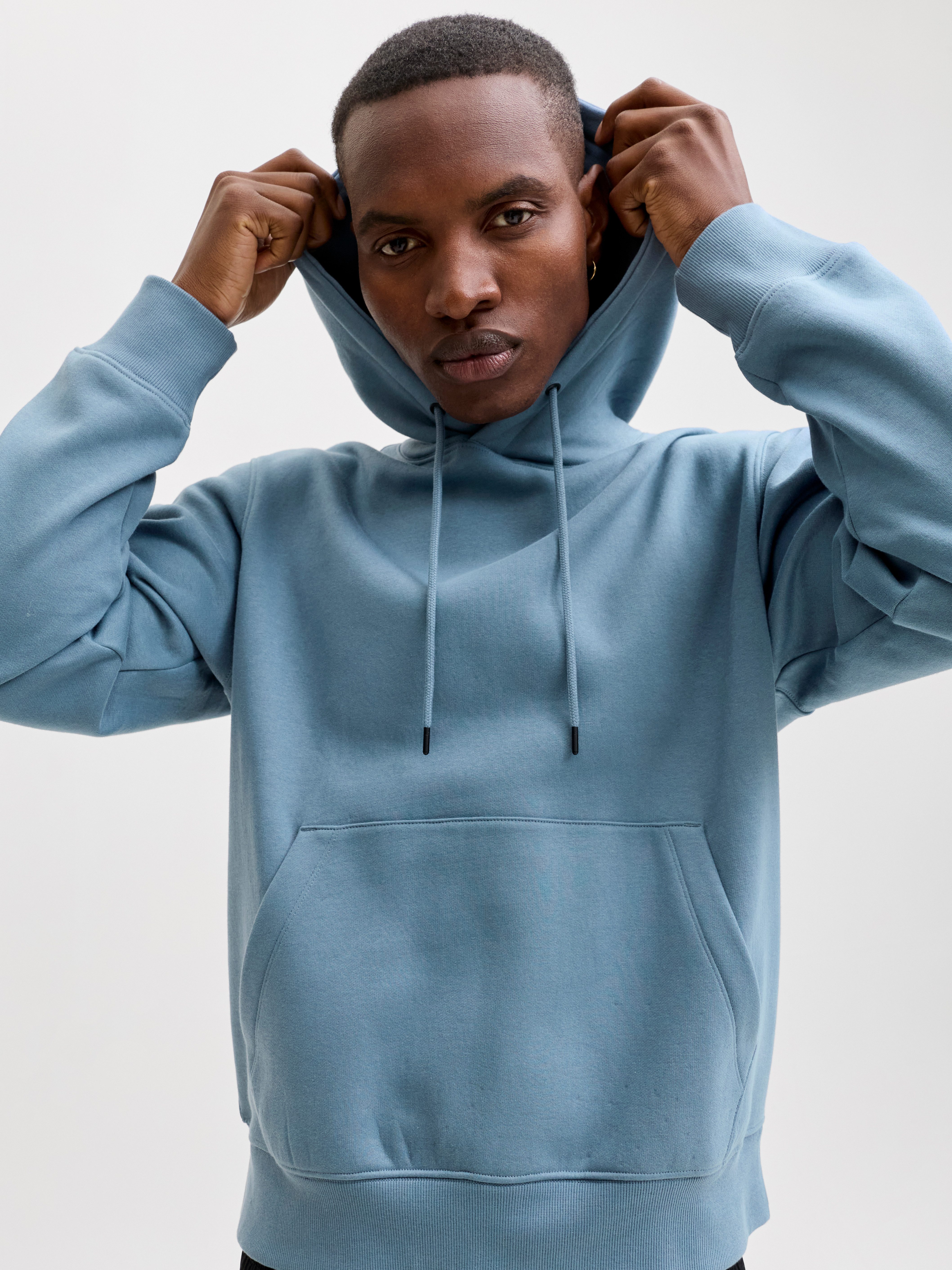 Jack & Jones Kapuzensweatshirt JJESTAR BASIC SWEAT HOOD NOOS mit Rippbündchen