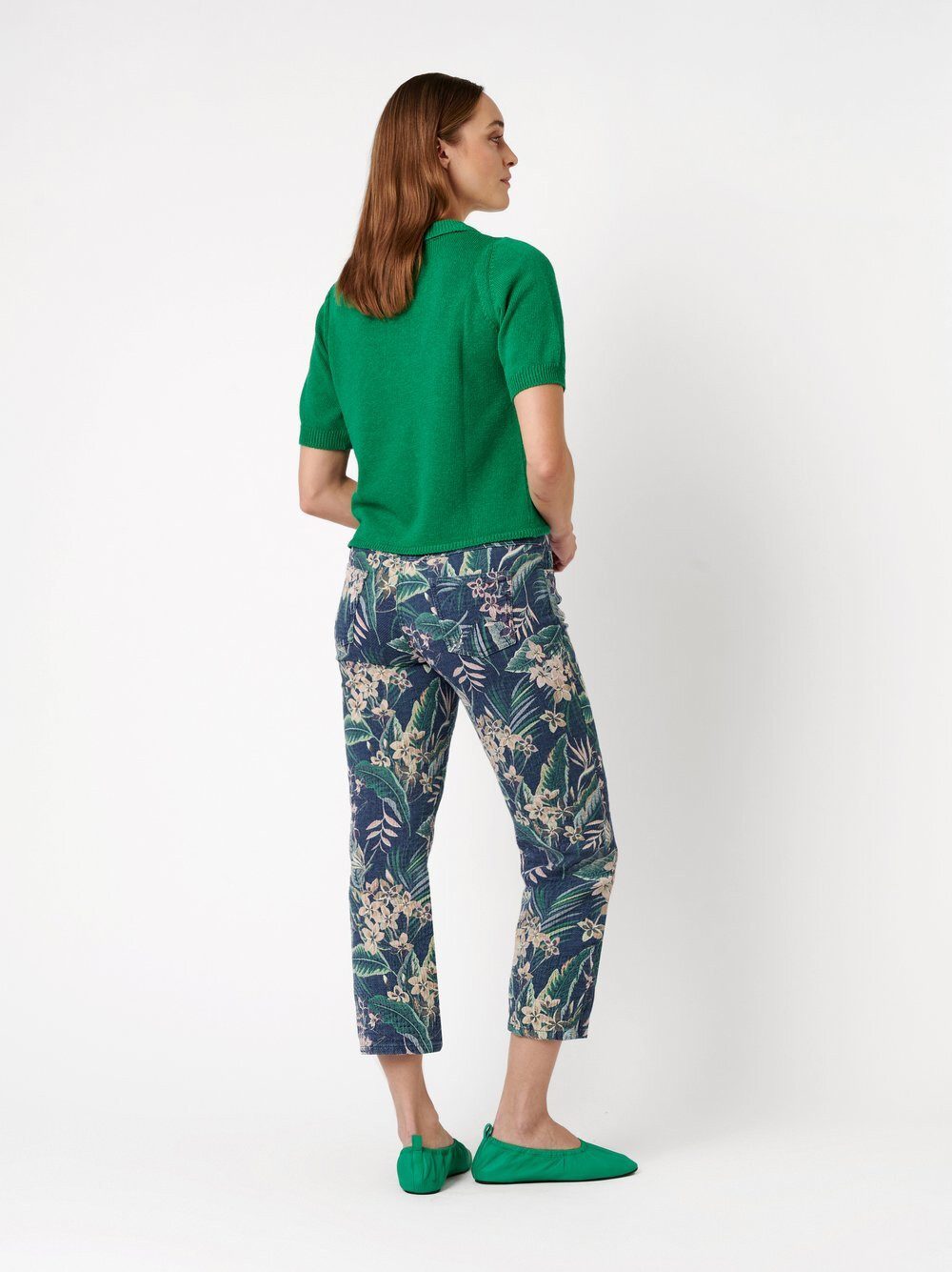 TONI Straight-Jeans Ella 7/8 aus Jacquard mit Blüten und Blättern