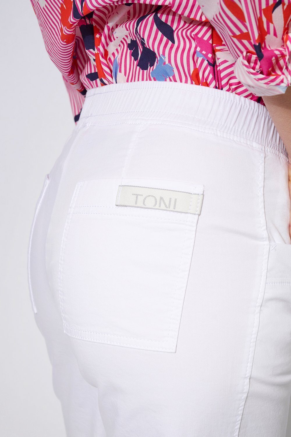 TONI Jogger Pants Sue mit 080 weiß ausgestellter - Beinweite