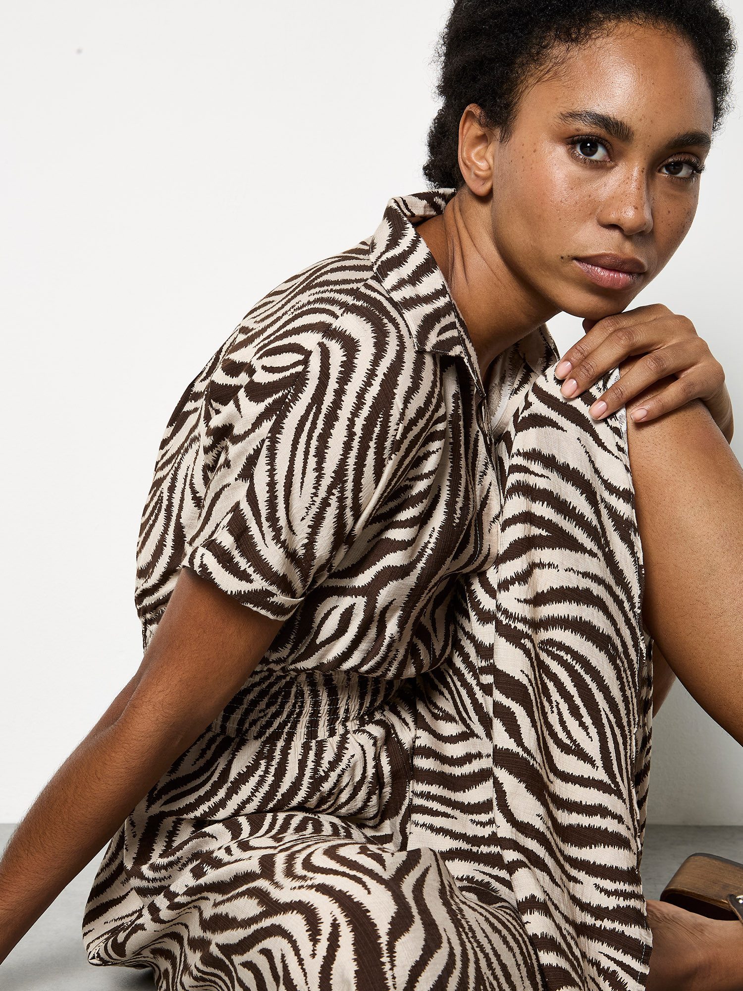 Apricot Midikleid Midikleid mit Zebradruck – Bild 4 von 4