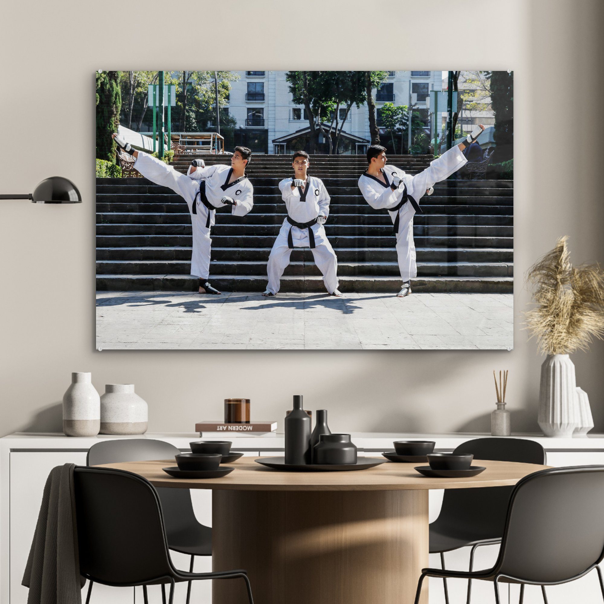 MuchoWow Schlafzimmer Acrylglasbild Taekwondo-Kämpfer, & Acrylglasbilder Drei Wohnzimmer (1 St),