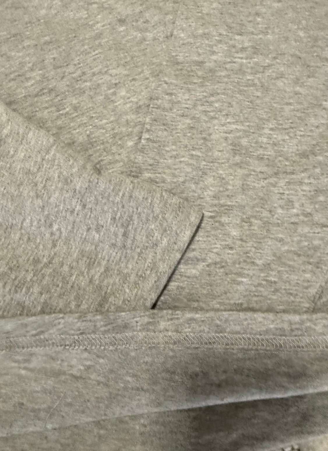 Polo Ralph Lauren Longsleeve Hoodie Big Pony Kapuzenpullover Regular Fit Dünner Baumwollstoff Auffälliger „POLO“ Schriftzug mit US-Flagge auf dem Ärmel