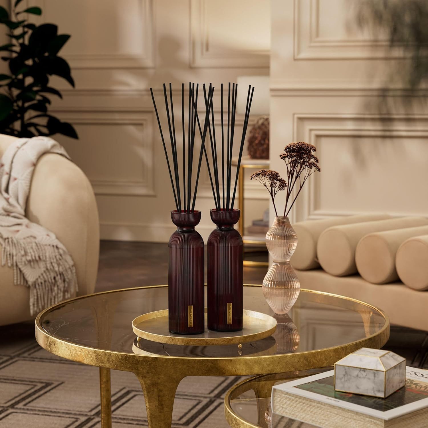 Rituals Pflege-Geschenkset Rituals The Ritual of Ayurveda Reed Diffuser Duo Set 2×250 ml, 2-tlg., Duo-Raumduftset mit indischer Rose & süßem Mandelöl