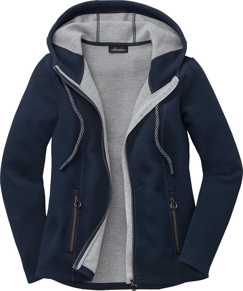 Emilia Parker Kapuzenplüschjacke hinten länger geschnitten