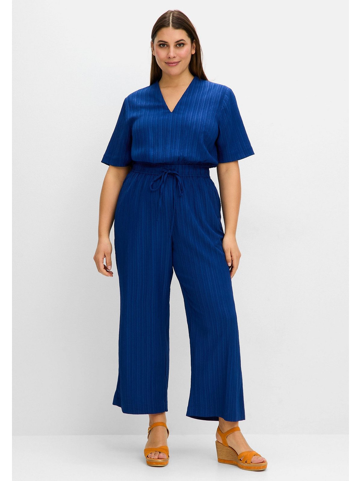 Sheego Jumpsuit Große Größen mit Bindegürtel, günstig online kaufen