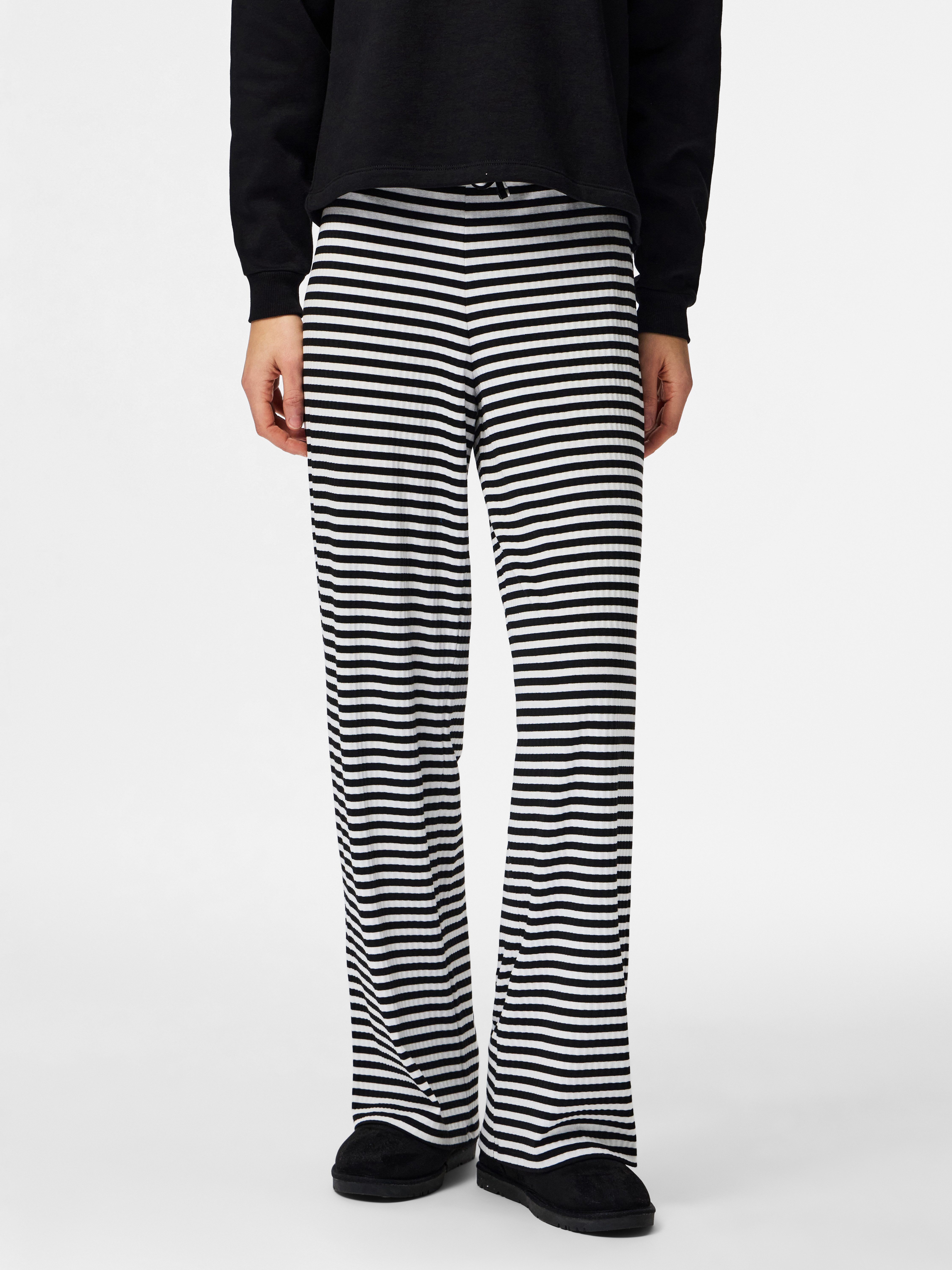 pieces Jerseyhose PCLAYA MW WIDE PANTS JRS NOOS Materialmix, regular fit