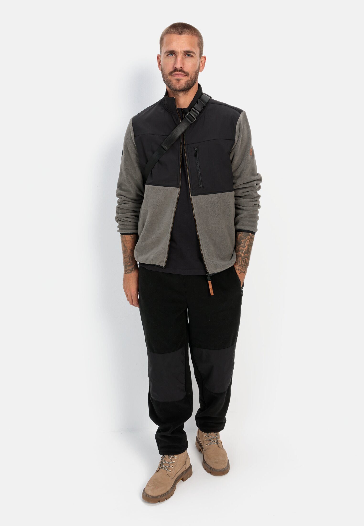 camel active Fleecejacke aus recyceltem Material Badge