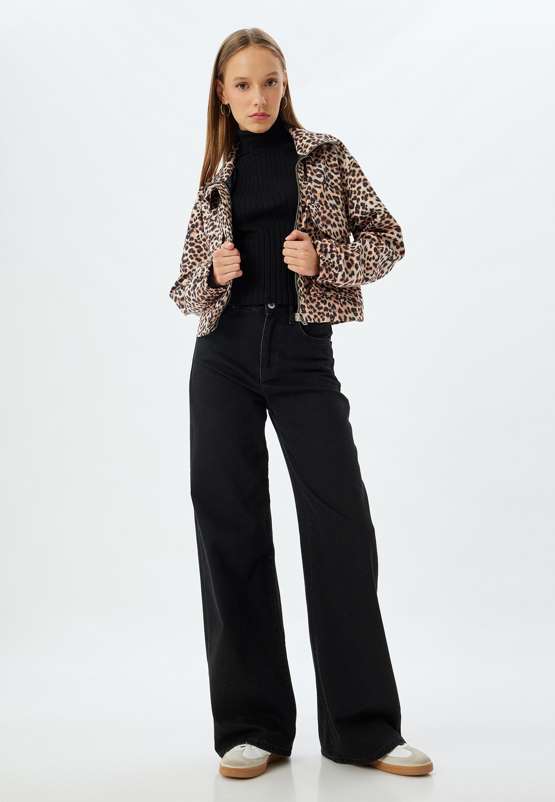 Koton Trenchcoat Oversize Boxy Trenchcoat