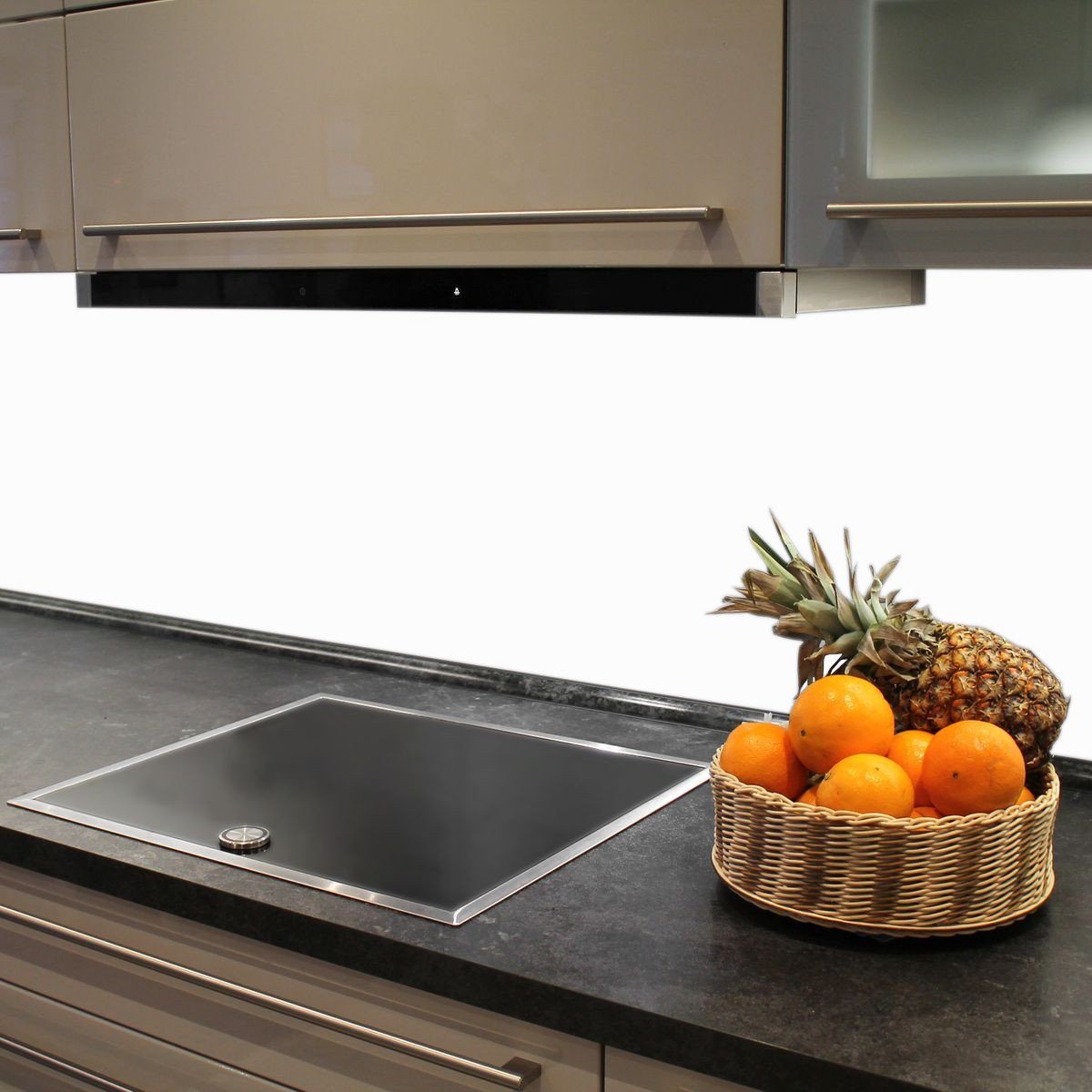 AYLO Küchenrückwand, (inklusive Montagekleber), Einfache Bearbeitung und schnelle Montage vor Ort