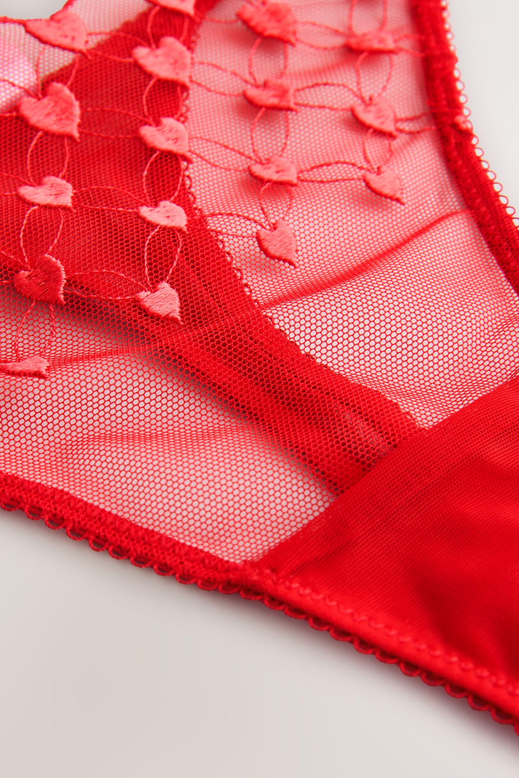 Next String Premium-Tanga mit Herzstickerei (1-St) – Bild 3 von 5