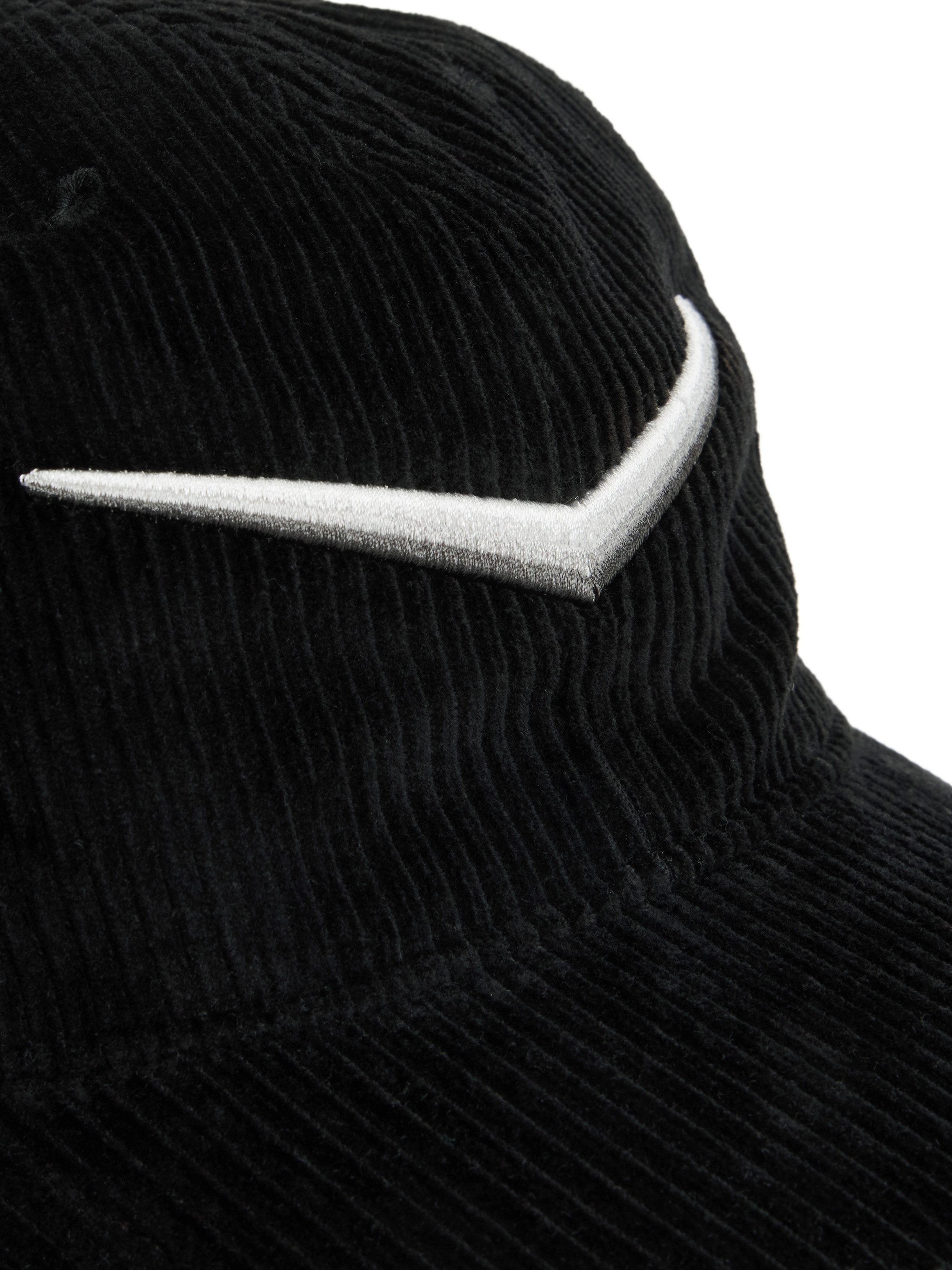Tommy Hilfiger Baseball Cap TH x Cadillac Formula 1® Team CHEVRON aus Baumwoll-Cord, unisex