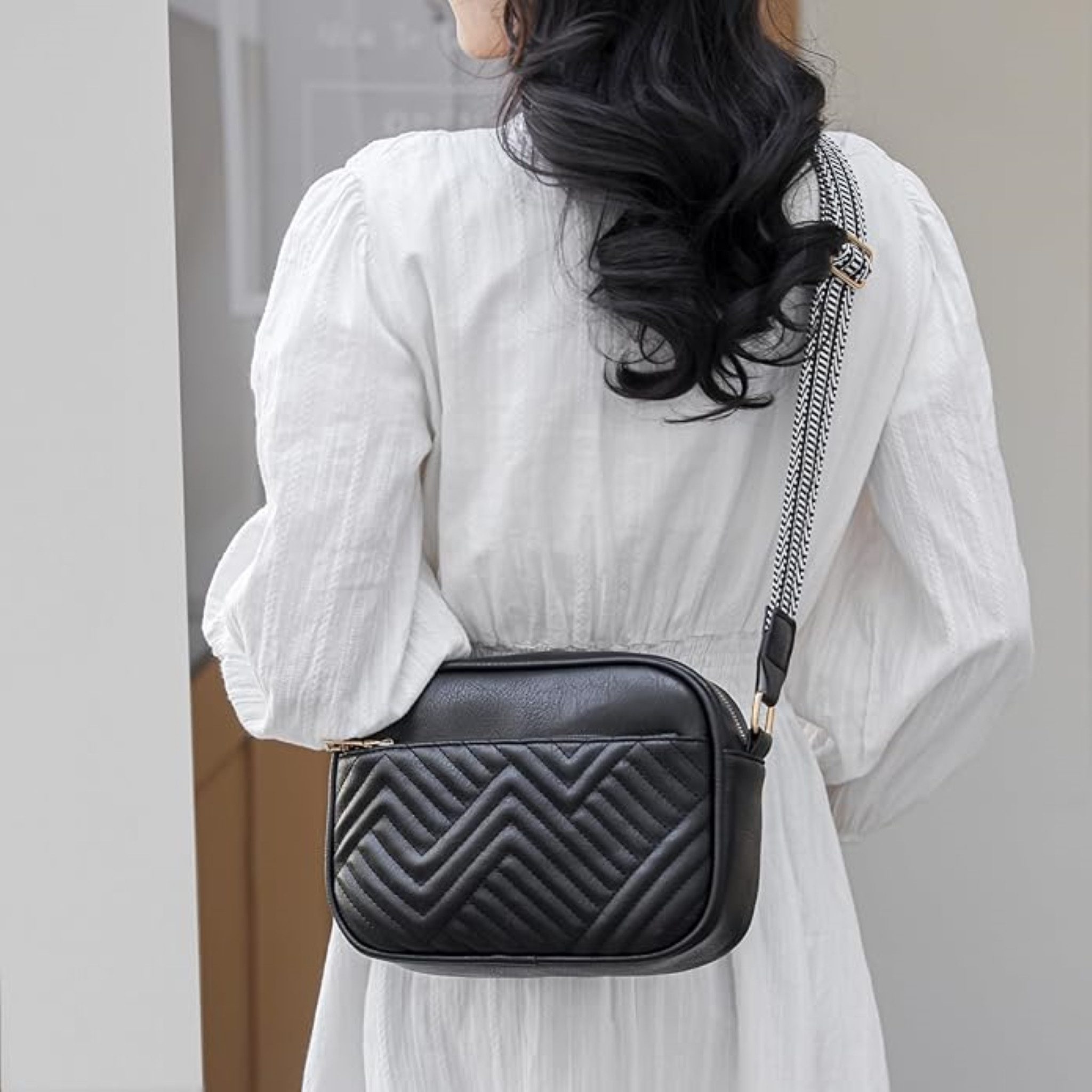 LA CUTE Umhängetasche Damen Crossbody-Tasche aus veganem Leder mit breitem günstig online kaufen