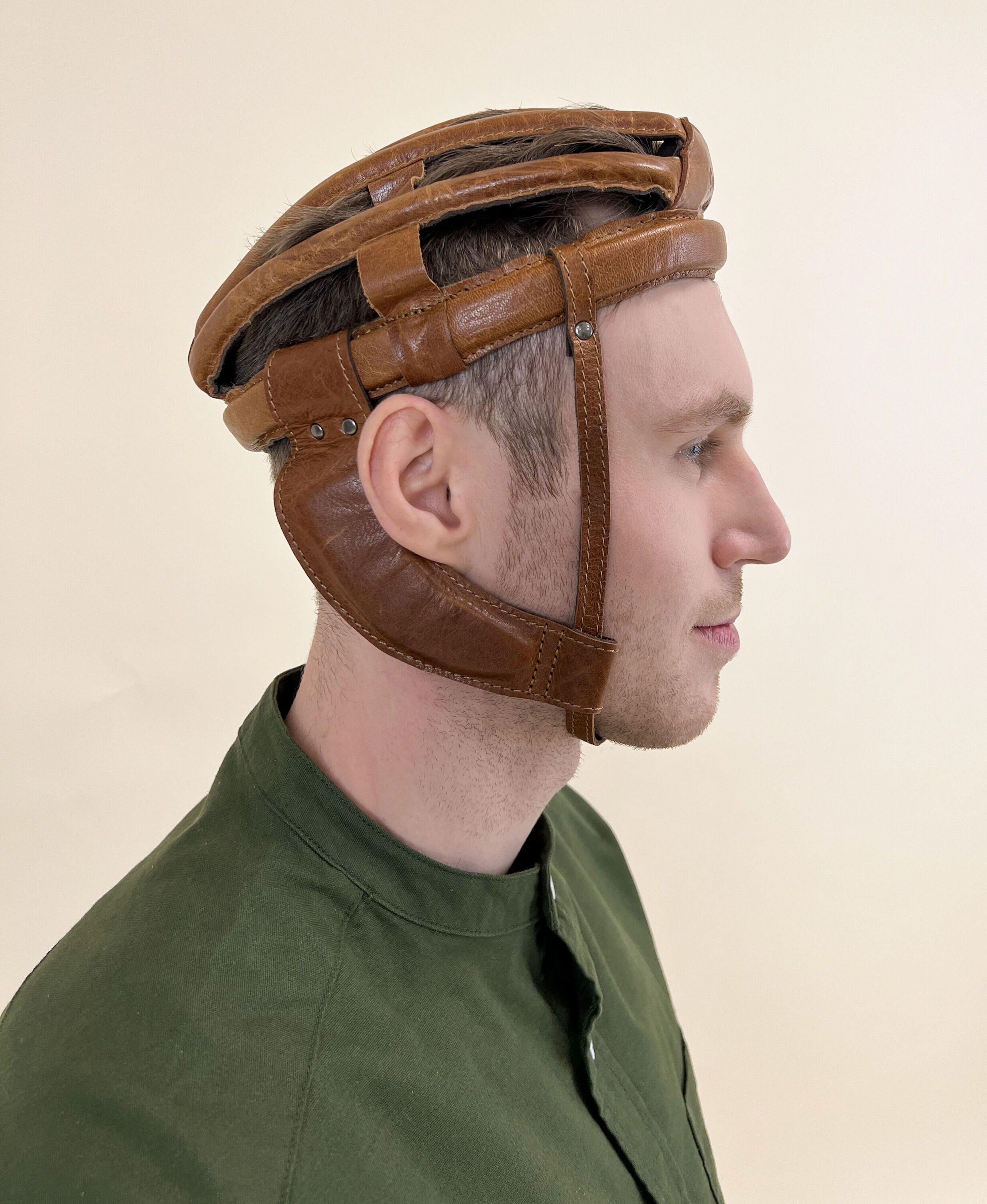 Gusti Leder Fahrradhelmüberzug Gusti Leder Fahrradzubehör Jacques A.