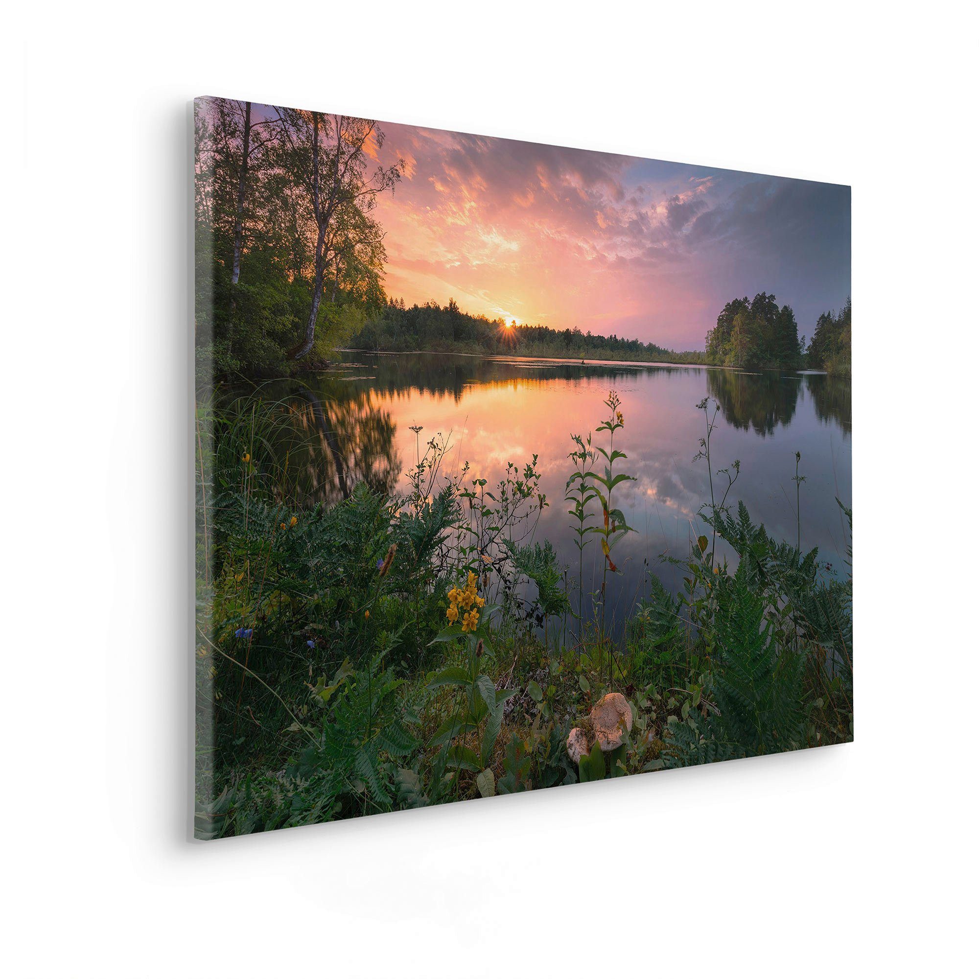 Komar Leinwandbild Abends in Schweden - Größe 90 x 60 cm, Baum, Berge, Blumen, Blätter, Foto, Jahreszeiten, Landschaft, Meer, Natur, Palmen, Strand (Packung, 1 St), Keilrahmenbild mi Echtholzrahmen