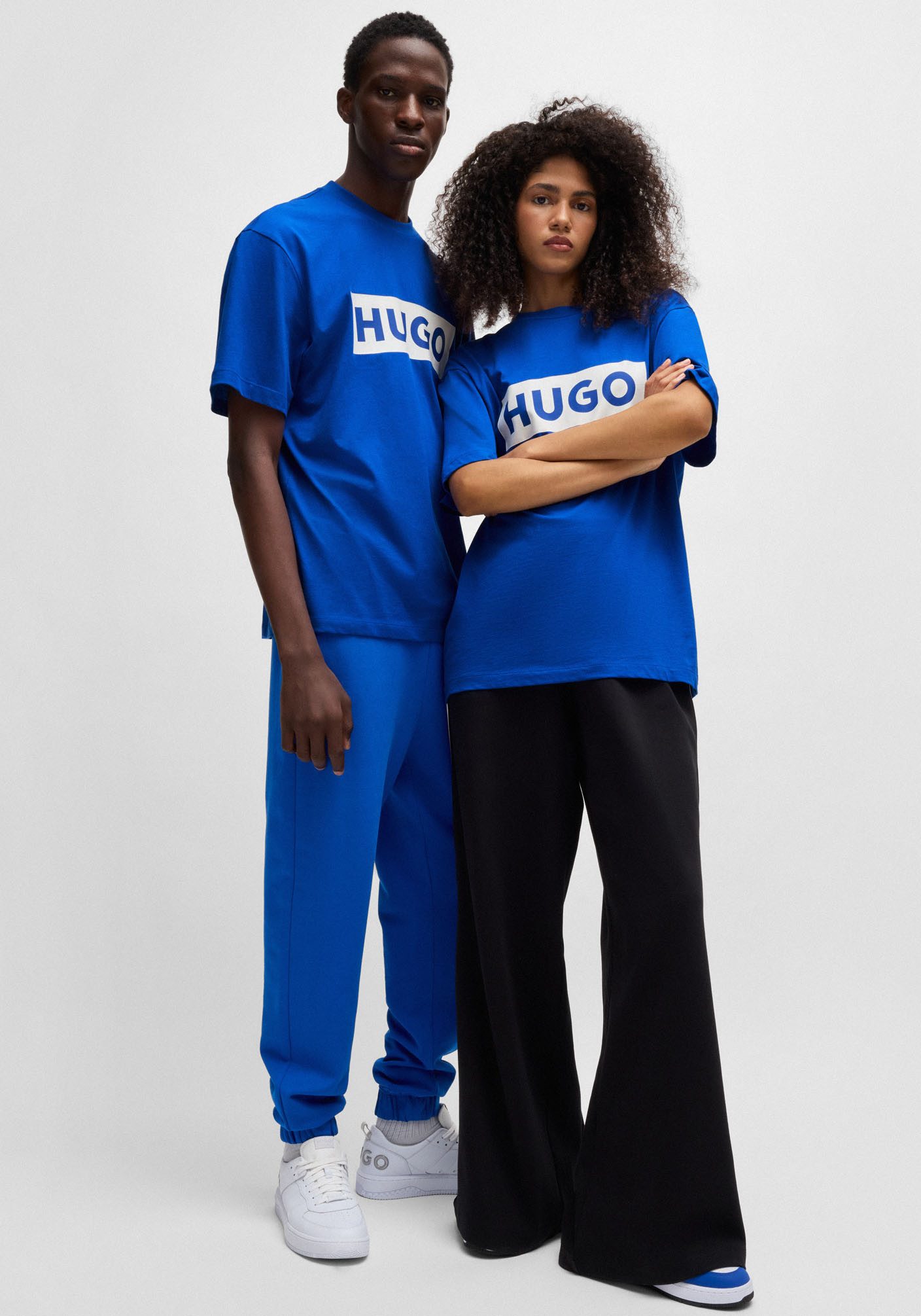 HUGO T-Shirt Nico mit großem Logo-Print, Unisex