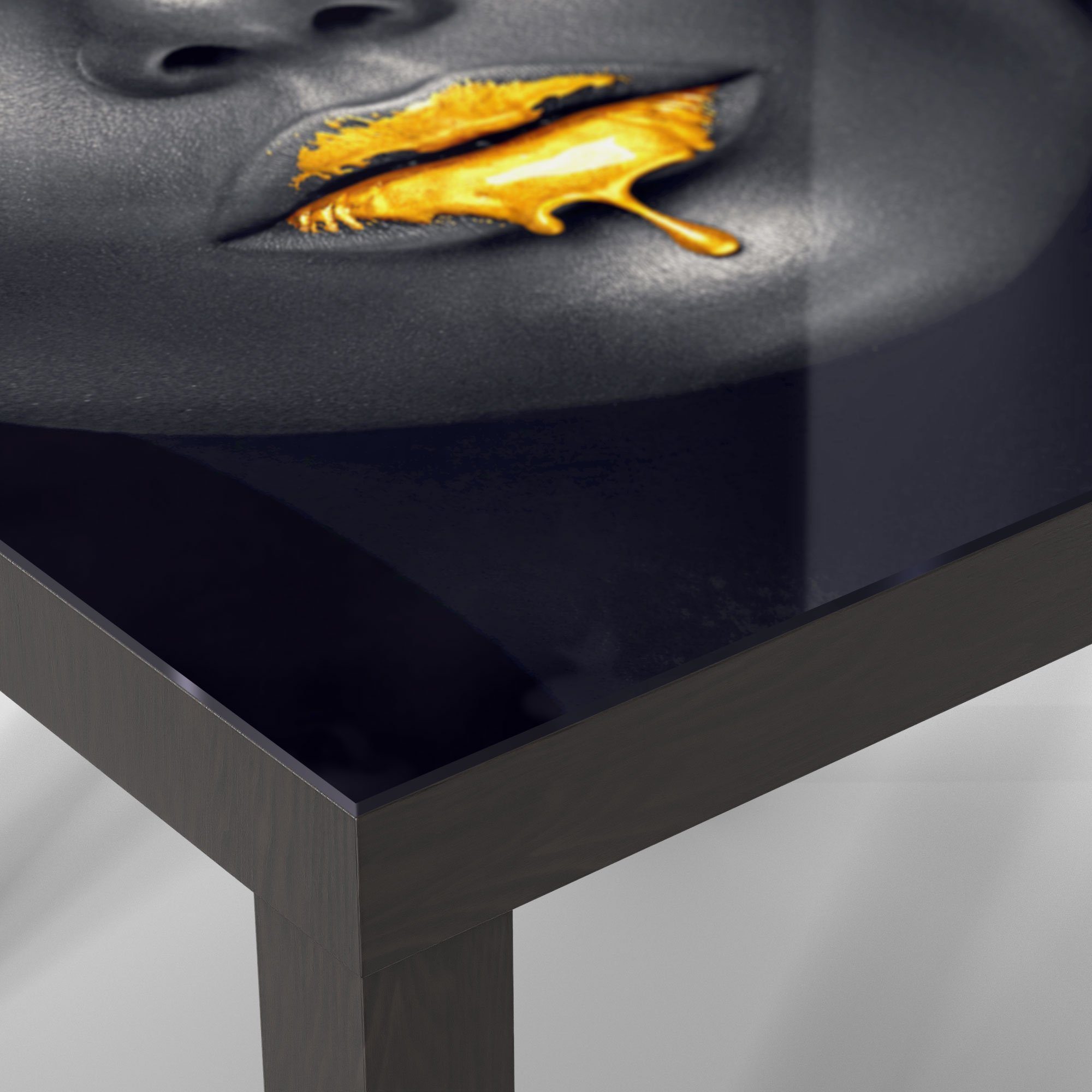 DEQORI Couchtisch Lippen', Glastisch Glas modern Schwarz 'Goldbedeckte Beistelltisch