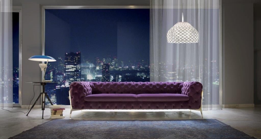 JVmoebel Chesterfield-Sofa Lila Polstercouch im Chesterfield-Design mit Luxus-Charakter, Made in Europa