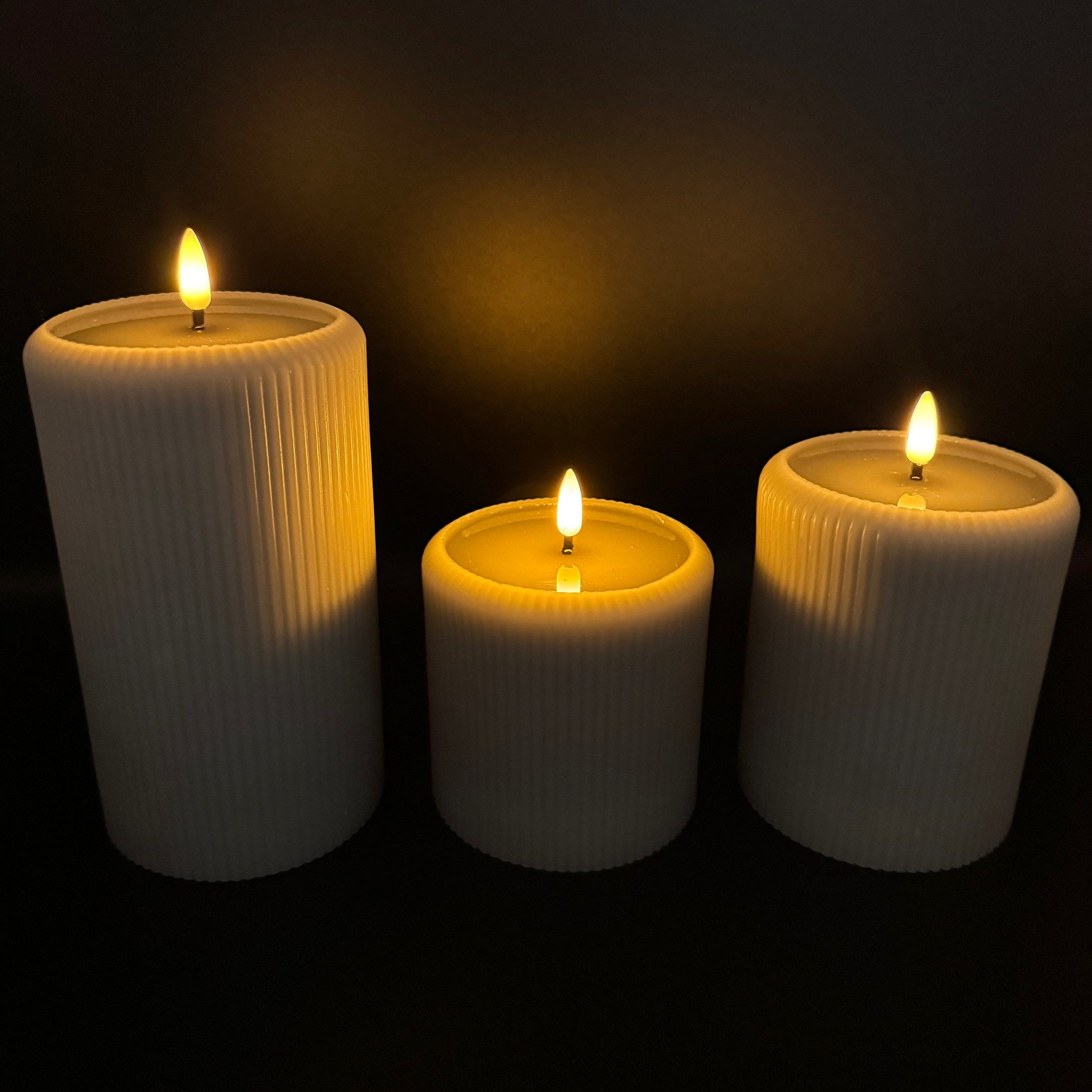 Online-Fuchs LED-Kerze 3 moderne LED Stumpenkerzen günstig online kaufen