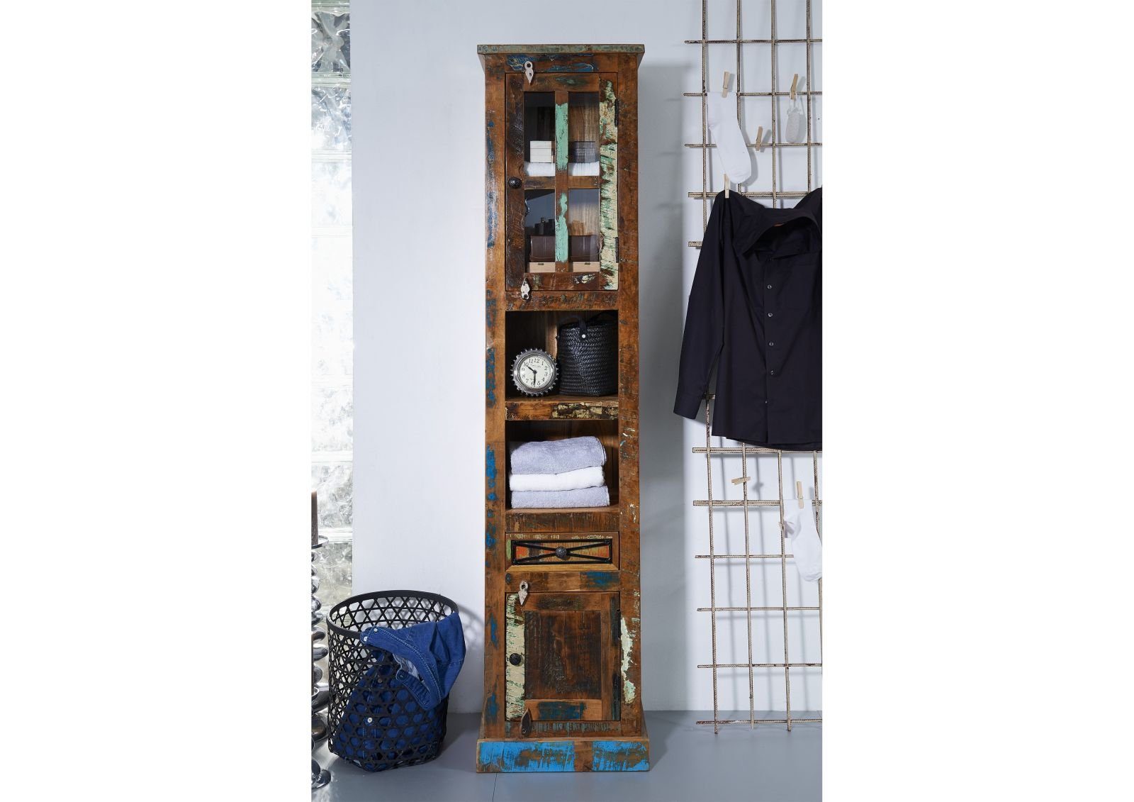 Massivmoebel24 Dreh-/Schwebetürenschrank NATURE OF SPIRIT (Altholz 44x34x189 mehrfarbig NATURE OF SPIRIT BAD #103) Altholz 44x34x189 mehrfarbig NATURE OF SPIRIT BAD #103