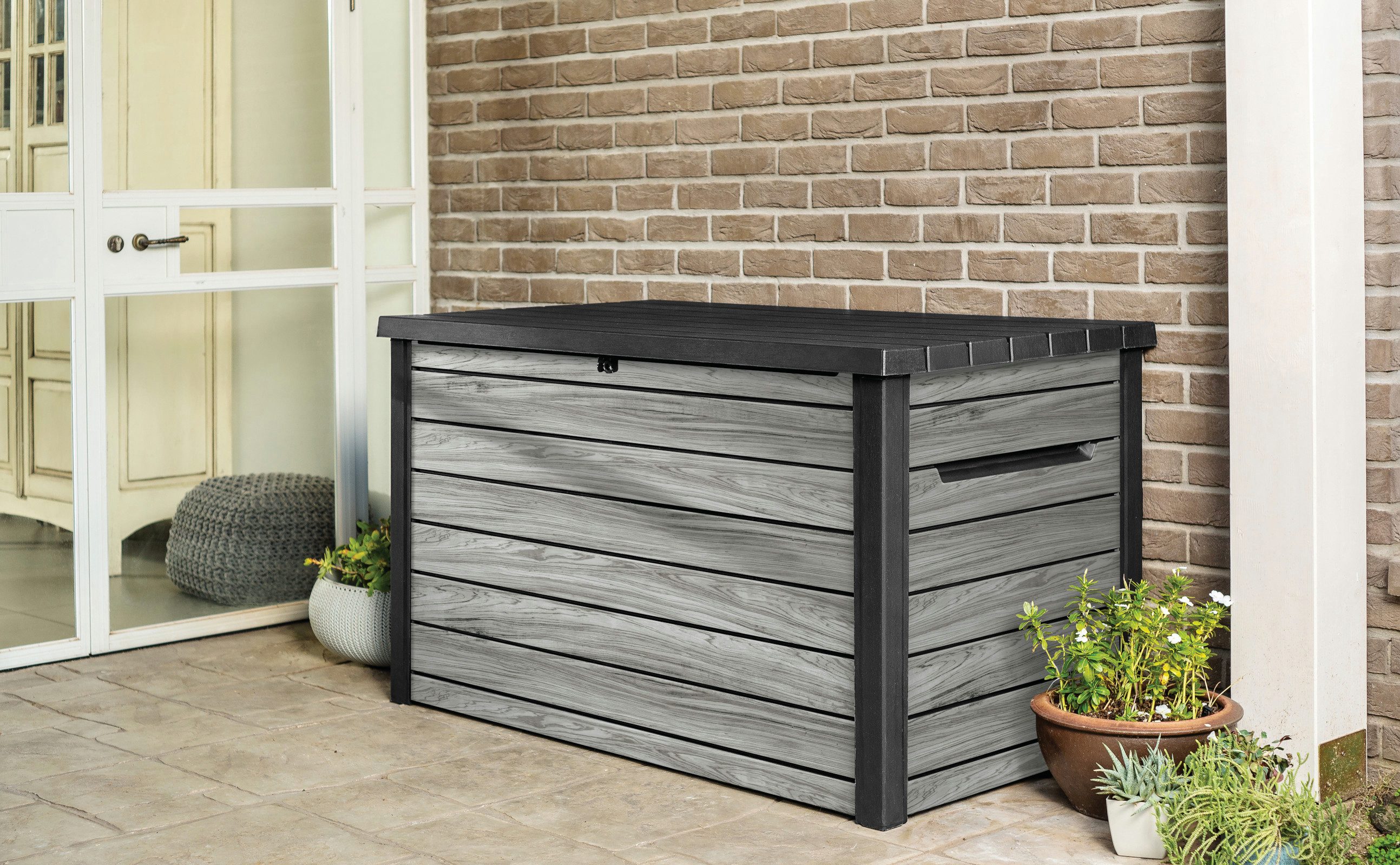 Keter Gartenbox "Ontario" 870L in Holzoptik 147x83x86 cm mit Gasdruckfedern, Wasserfest, abschließbar