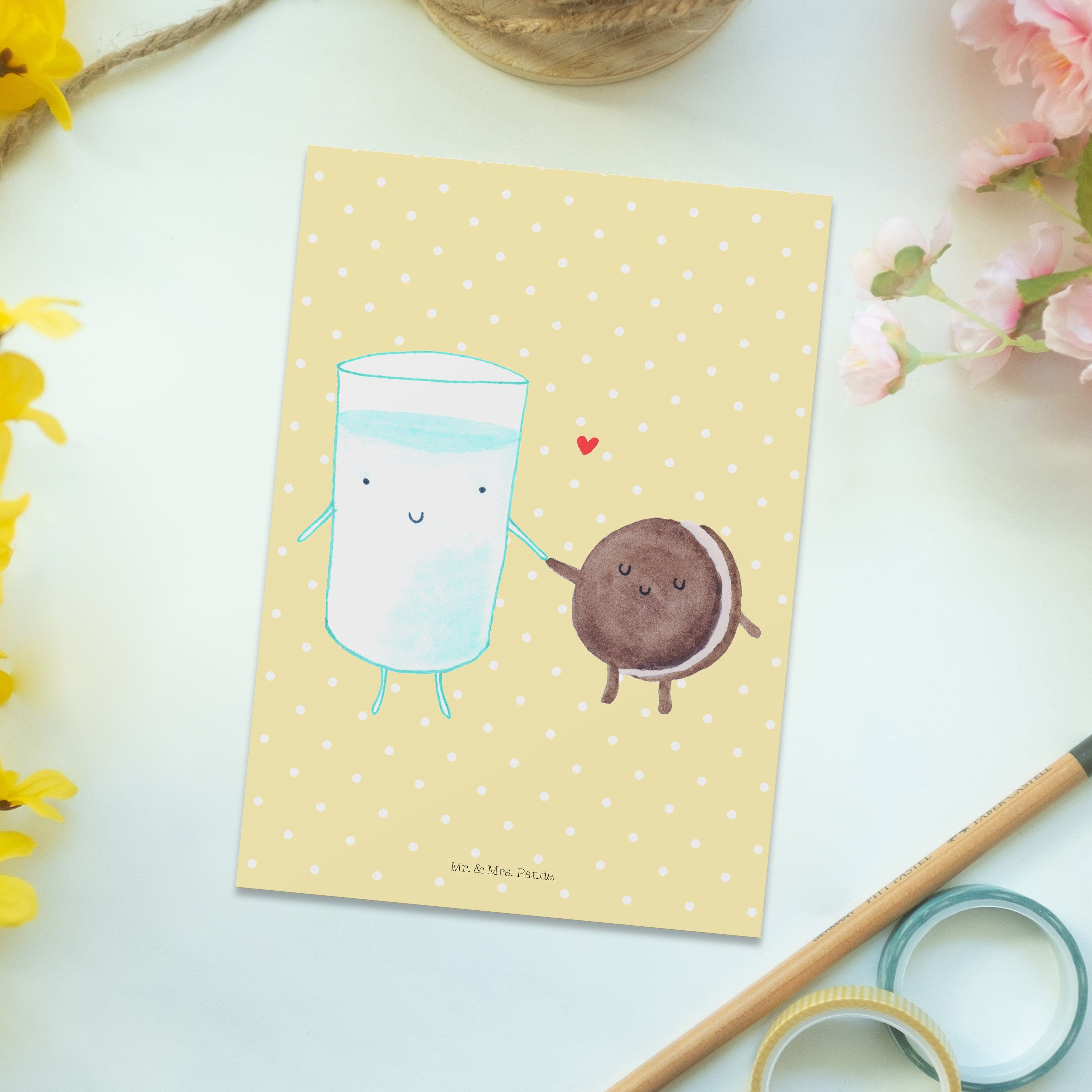 Mrs. Pastell Panda Geburtstagskarte, - Tiermotive Gelb & Postkarte Milch Keks Mr. - & Geschenk,