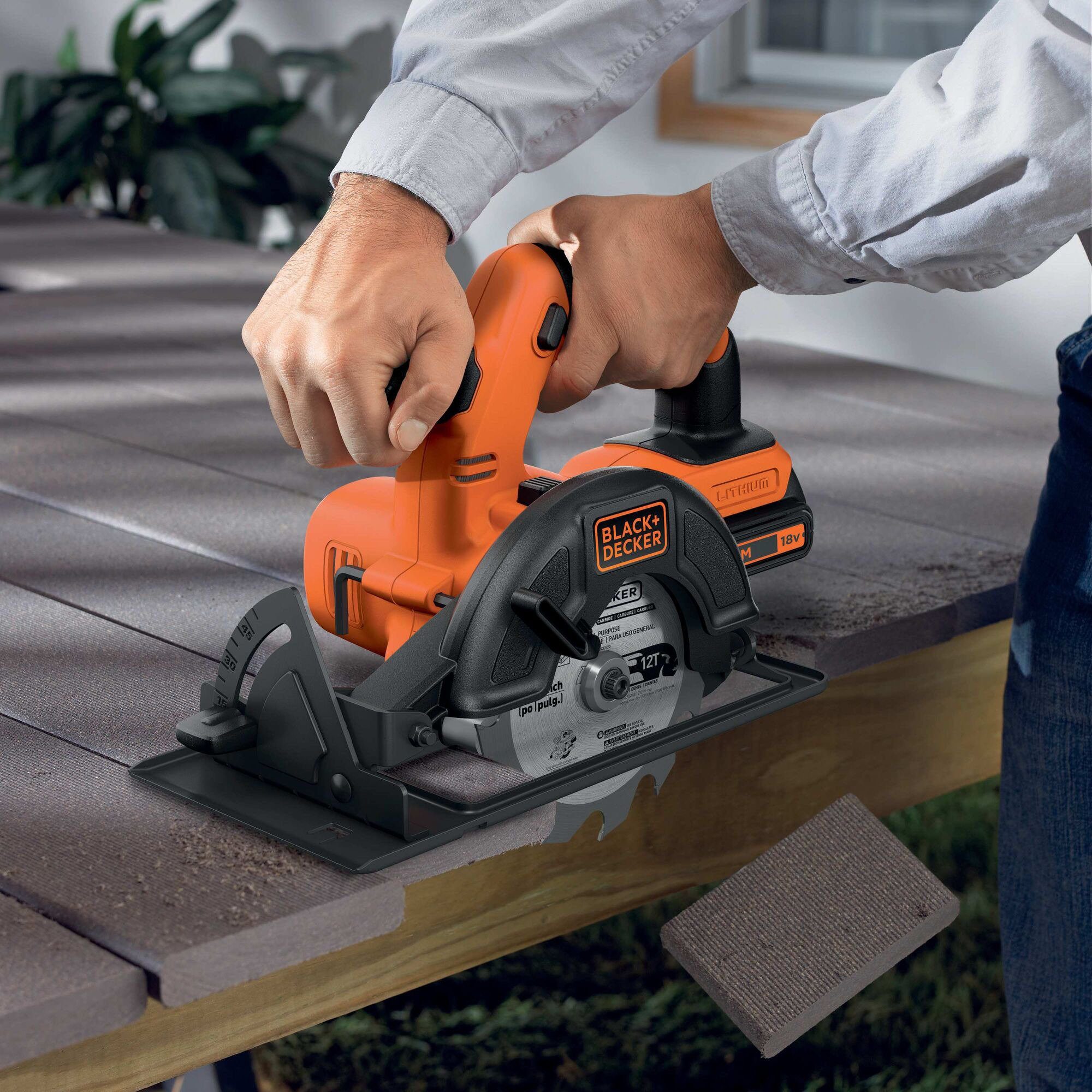 Black + Decker Kappsäge BLACK+DECKER Akku-Handkreissäge BDCCS18N, 18Volt